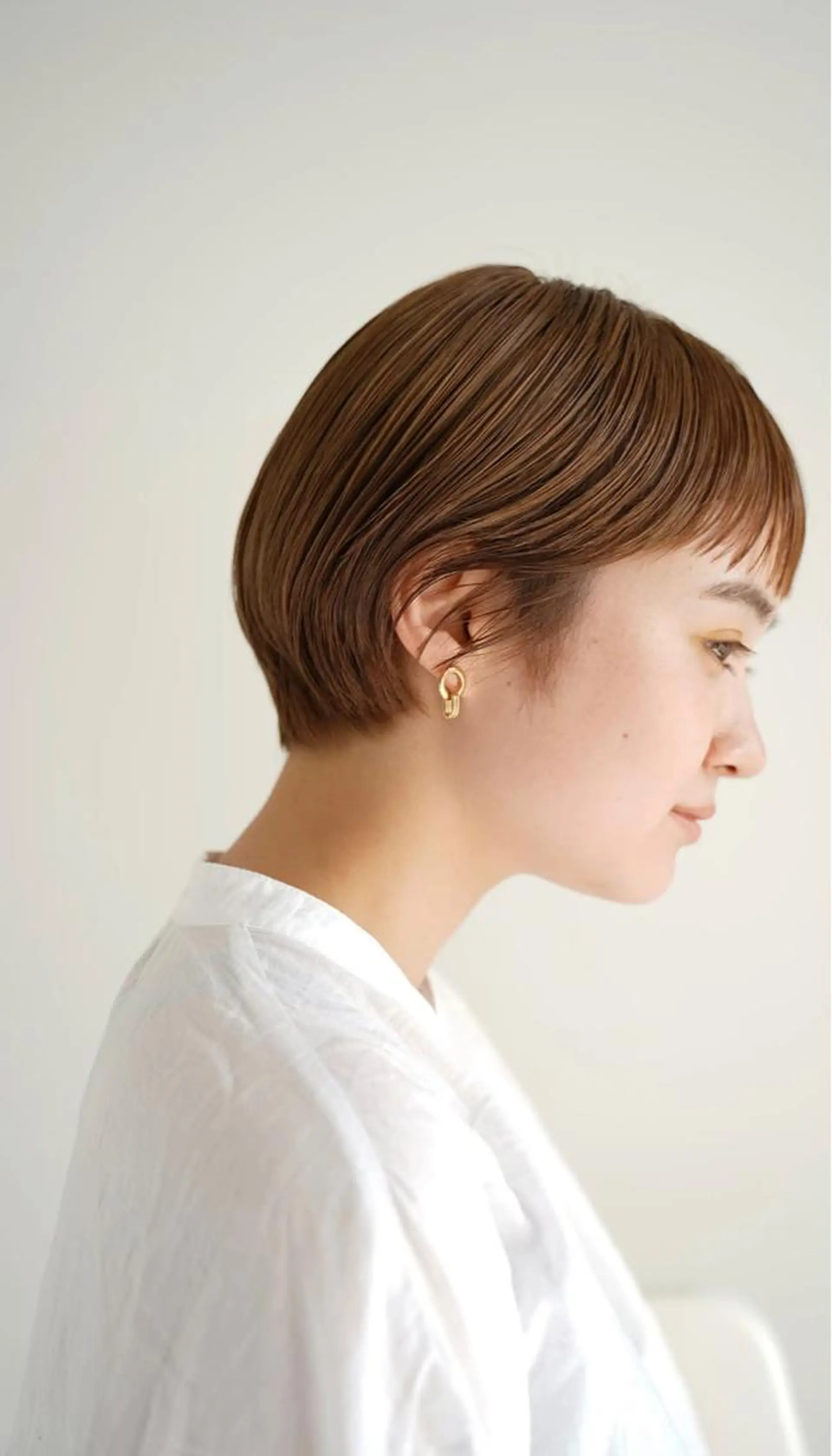 ショート カラー THE DAY所属・AKI HASHIMOTOのヘアスタイル