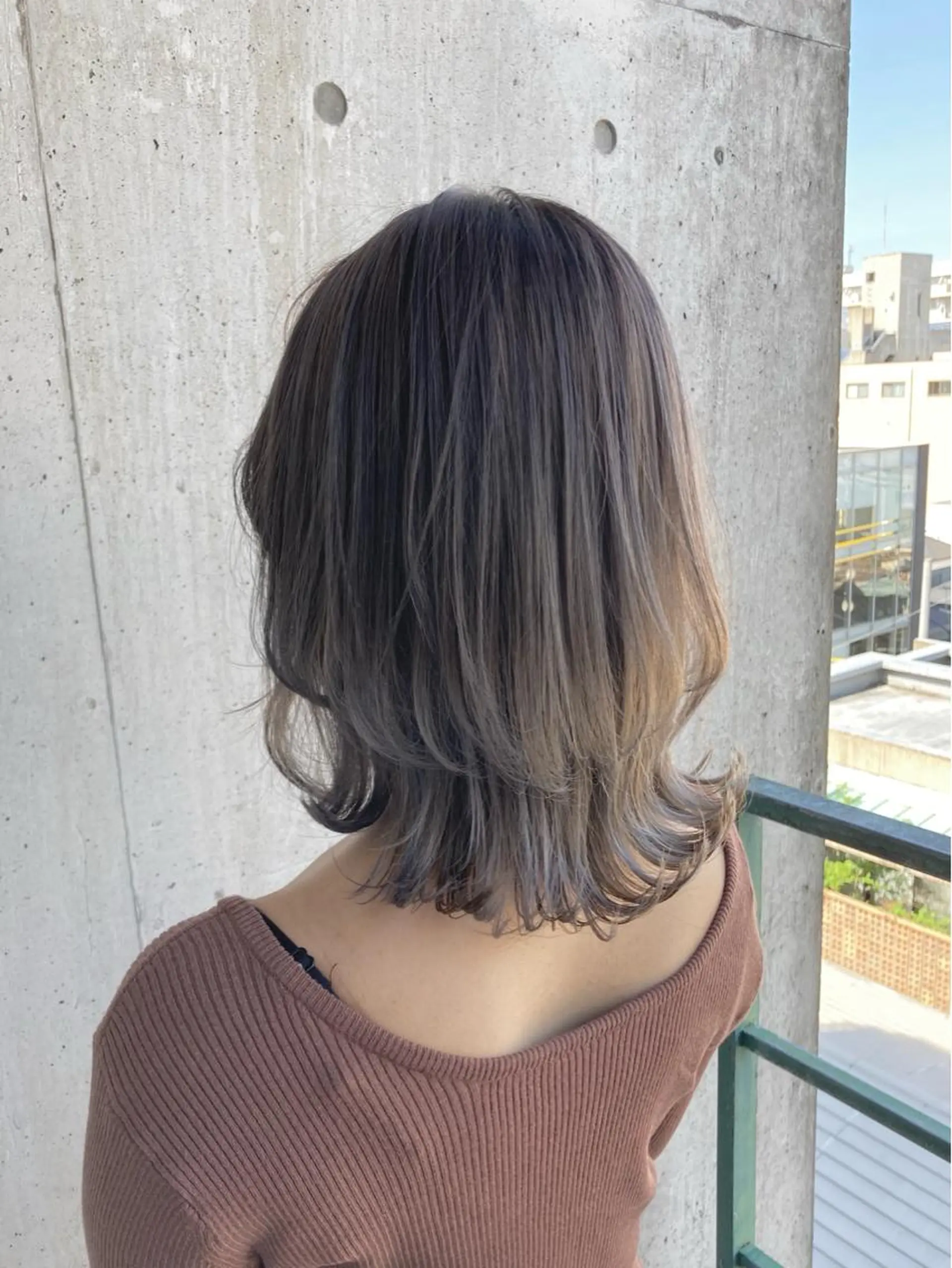 セミロング ヘアカラー トリートメント 梅山 美侑のヘアスタイル