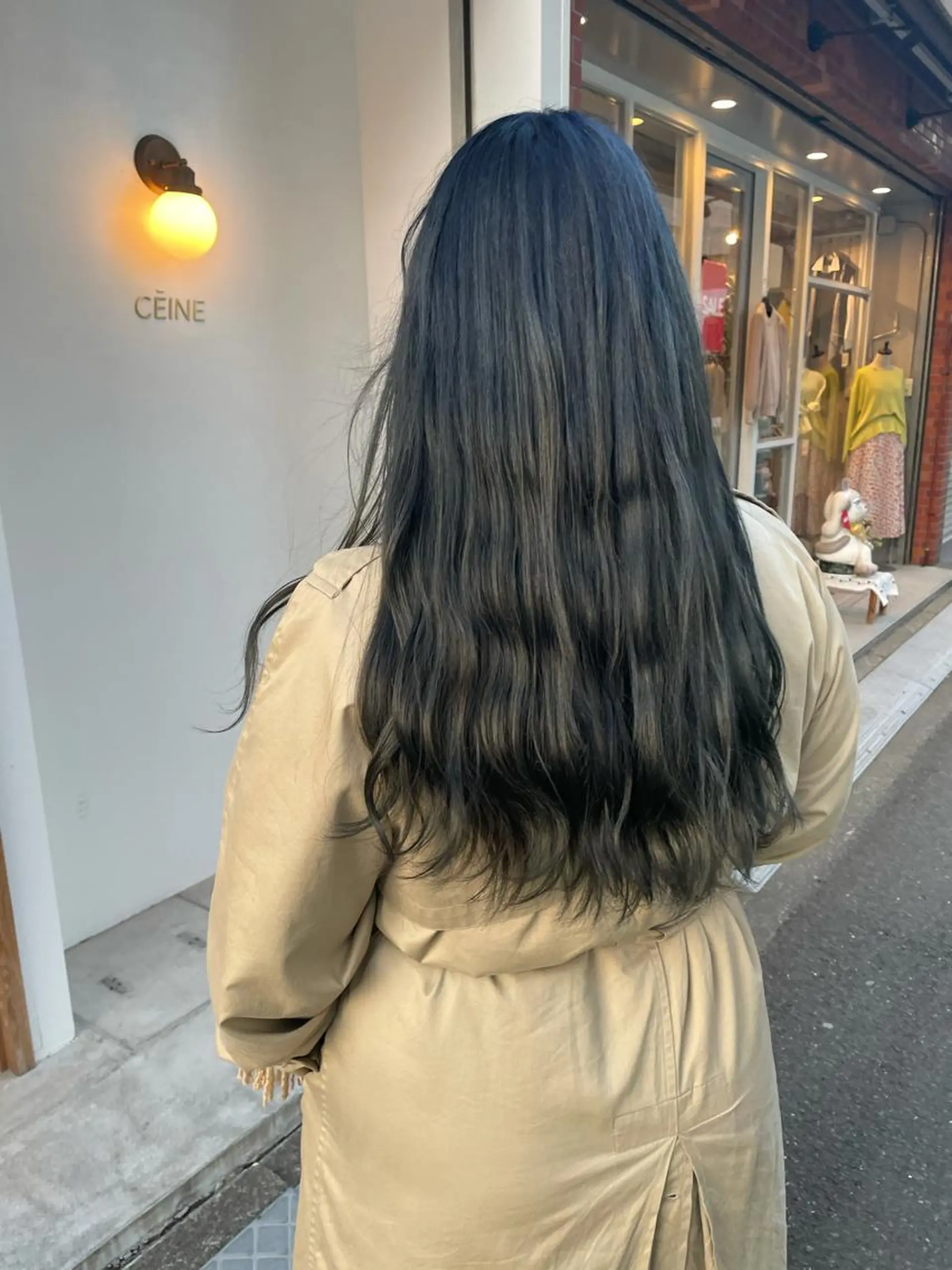 ロング カラー ブリーチ ブルーカラー ヘアカラー 中目黒🌼 🌼ハナのヘアスタイル