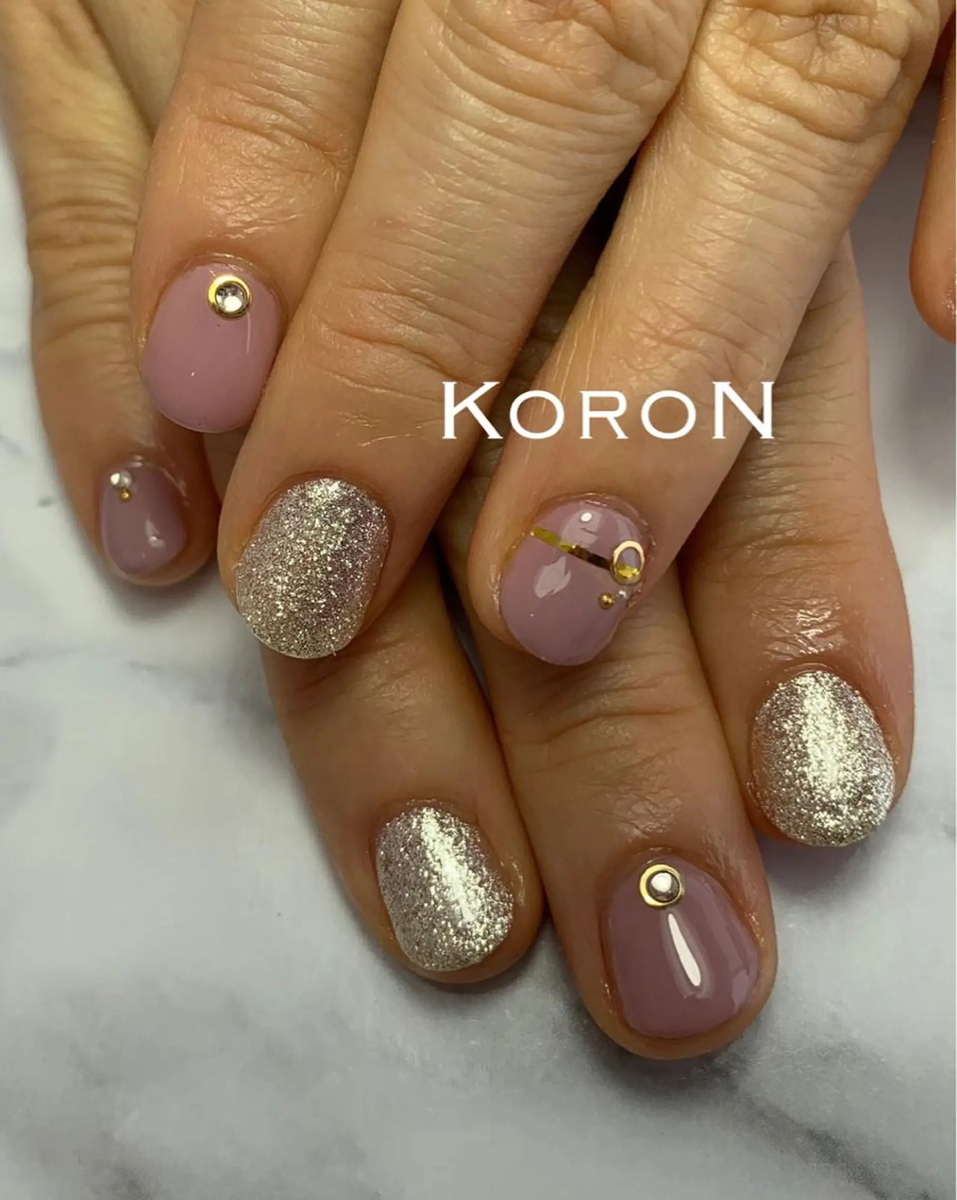 ネイル 自宅サロン鎌倉 KORONのネイルデザイン