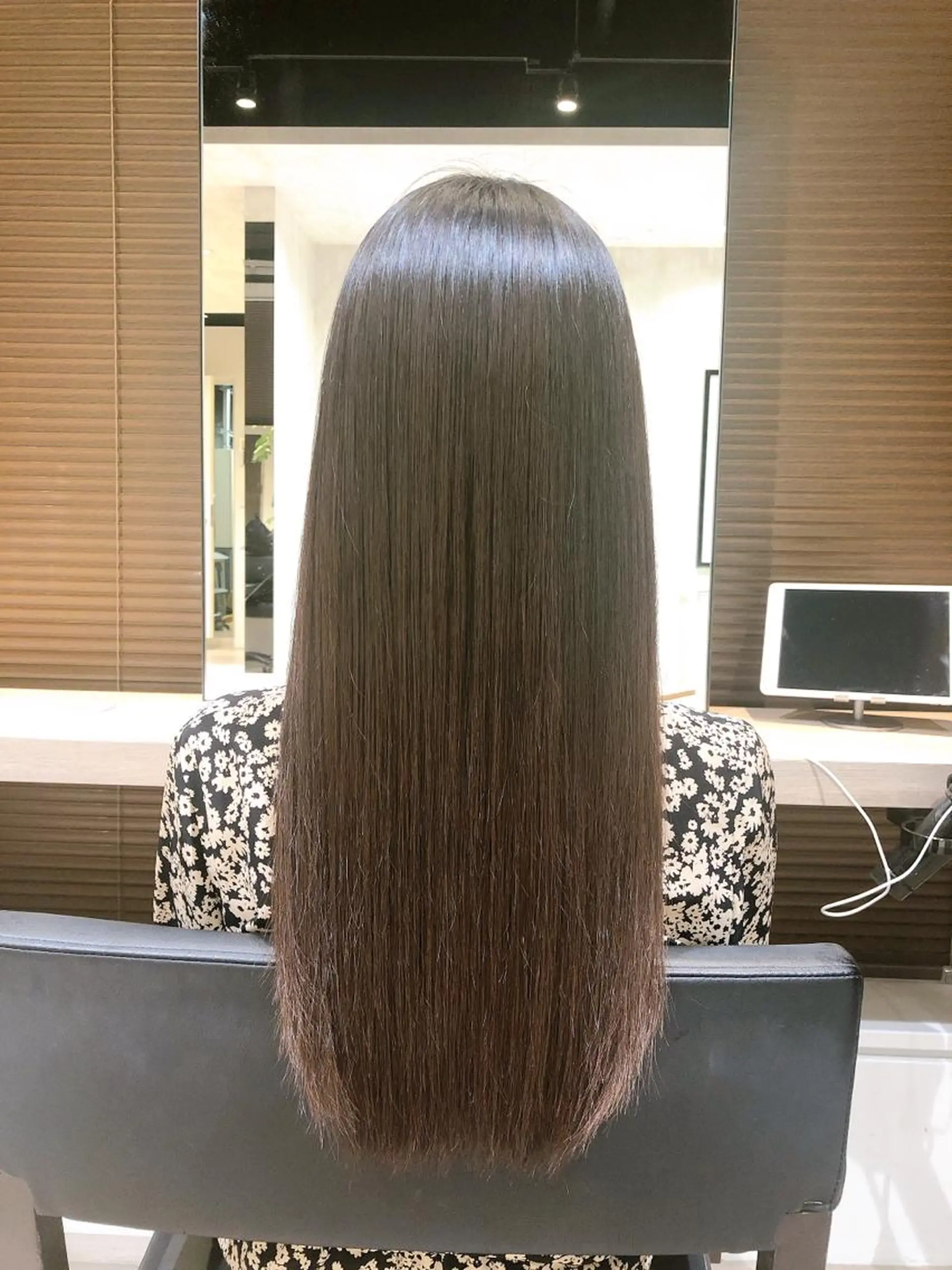 ロング CYNTHIADUE 店長| IRISUのヘアスタイル