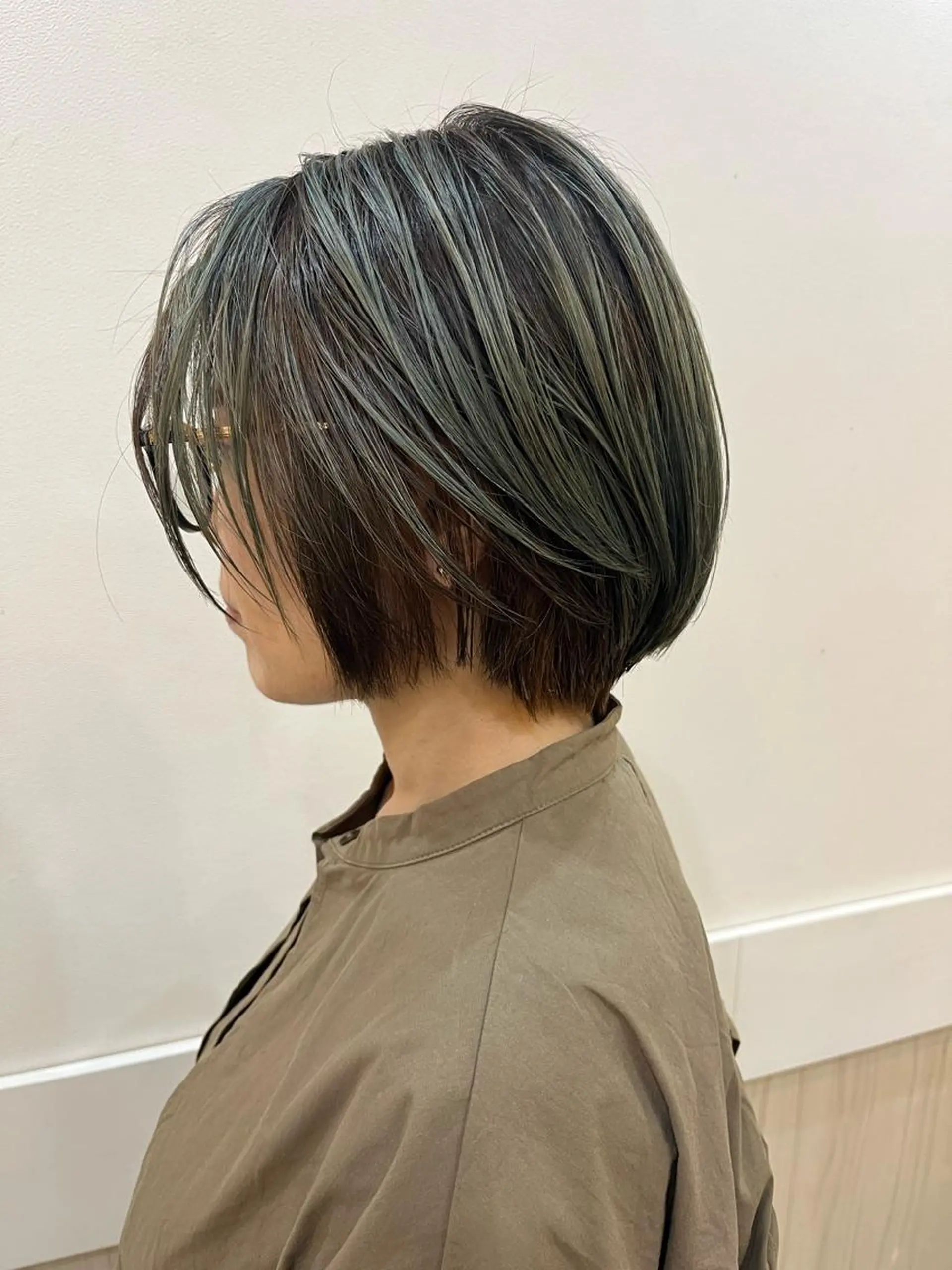 ショート カラー ヘアカラー トータルビューティー K:R鶴川のヘアスタイル