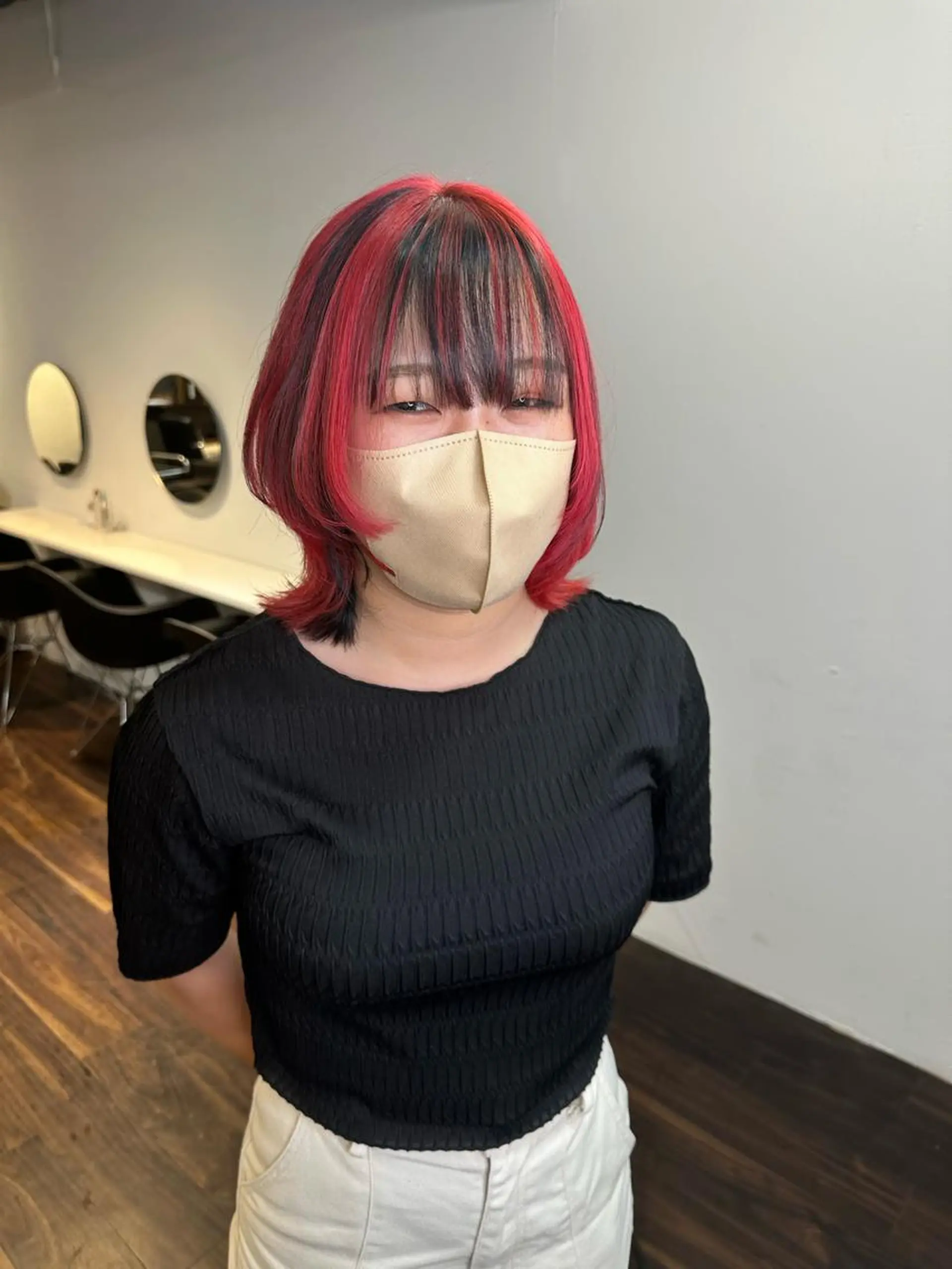 ミディアム カラー アディクシーカラー ブリーチ ケアブリーチ デザインカラー ハイトーンカラー カット ヘアカラー トリートメント ワンホンヘア ケラチン/Kaitoのヘアスタイル