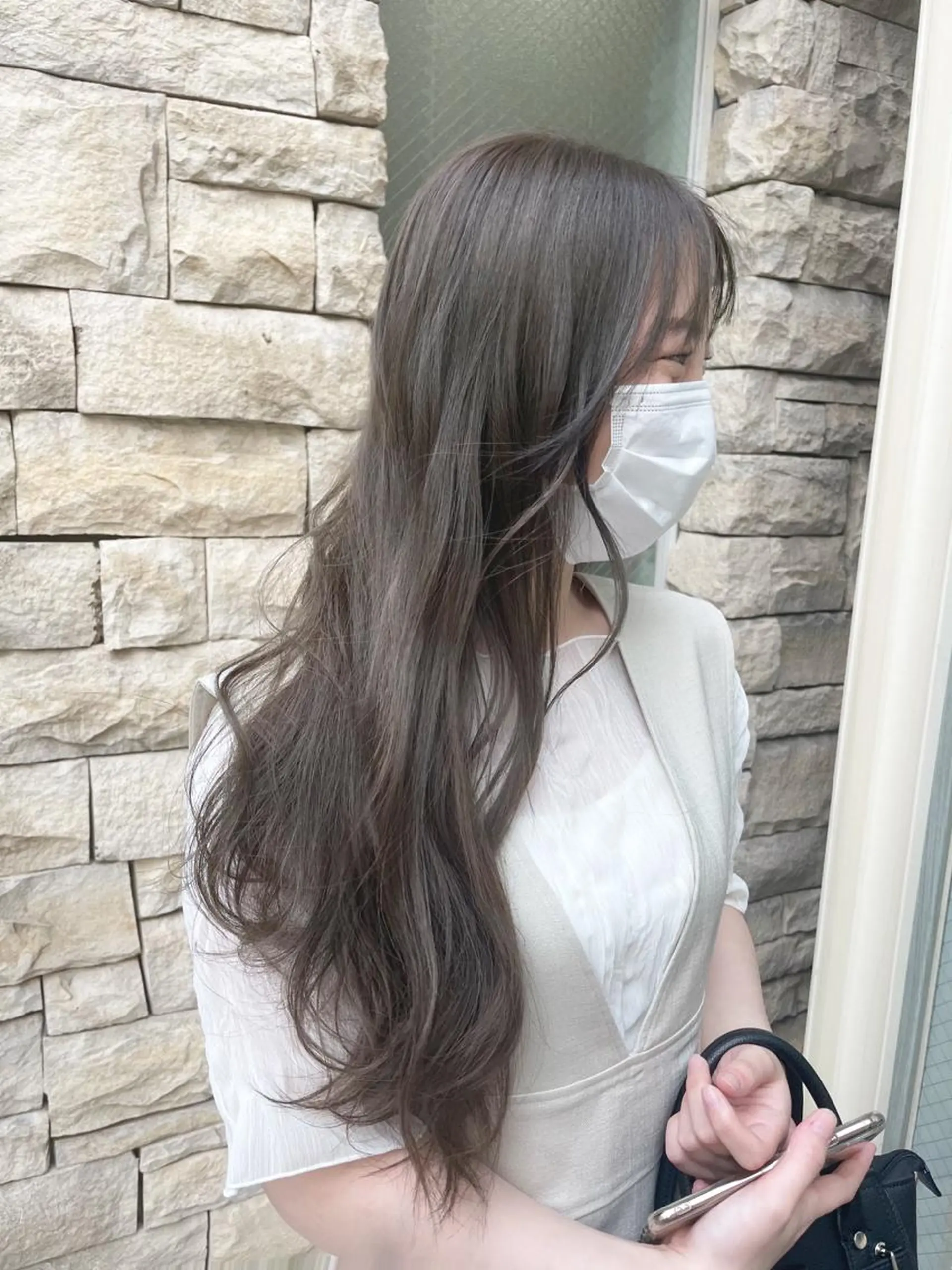 ロング カラー オリーブカラー EMANON天神所属・Hitomi Ezakiのヘアスタイル