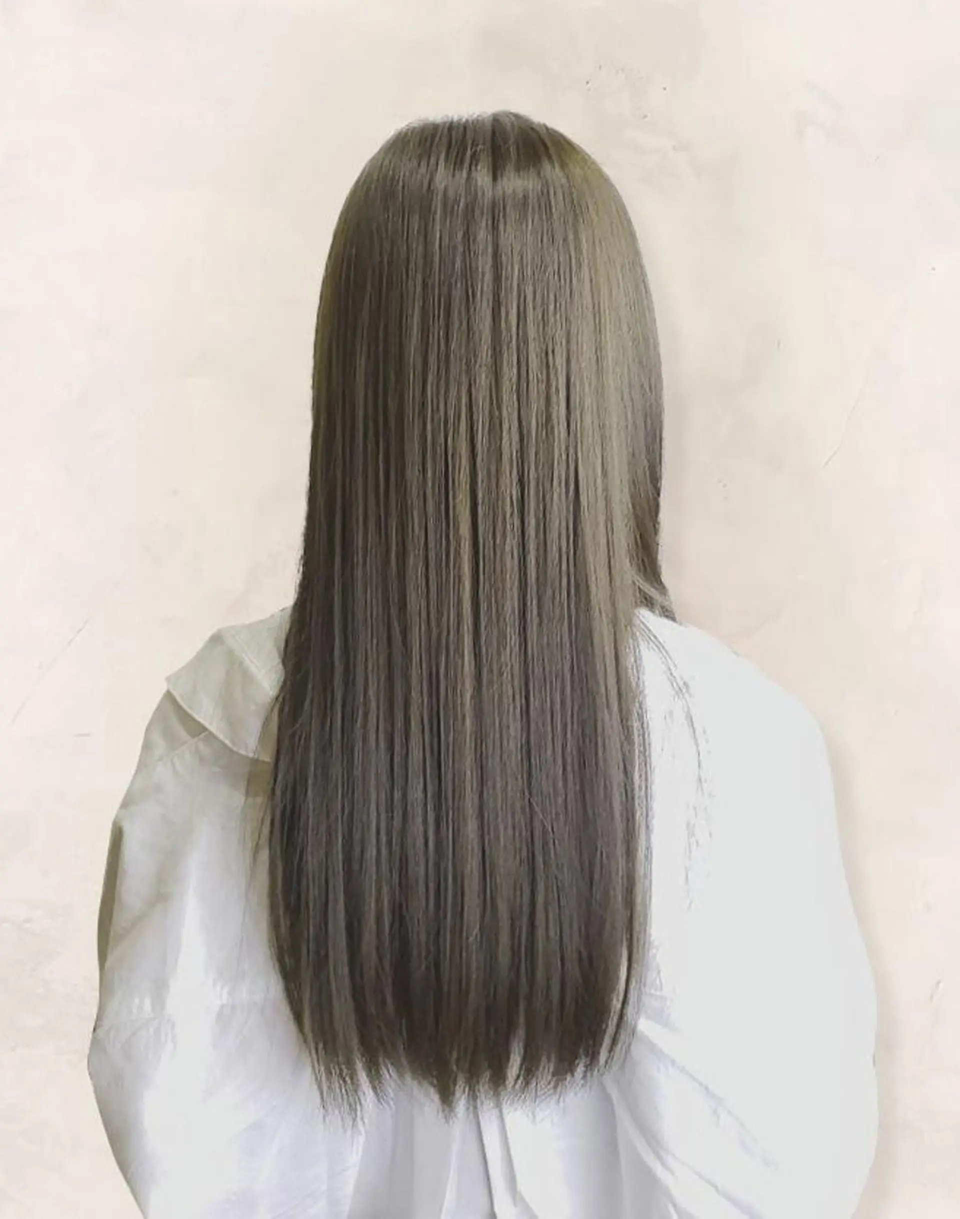 セミロング カット ヘアカラー トリートメント 縮毛矯正 髪質改善 鈴木のヘアスタイル