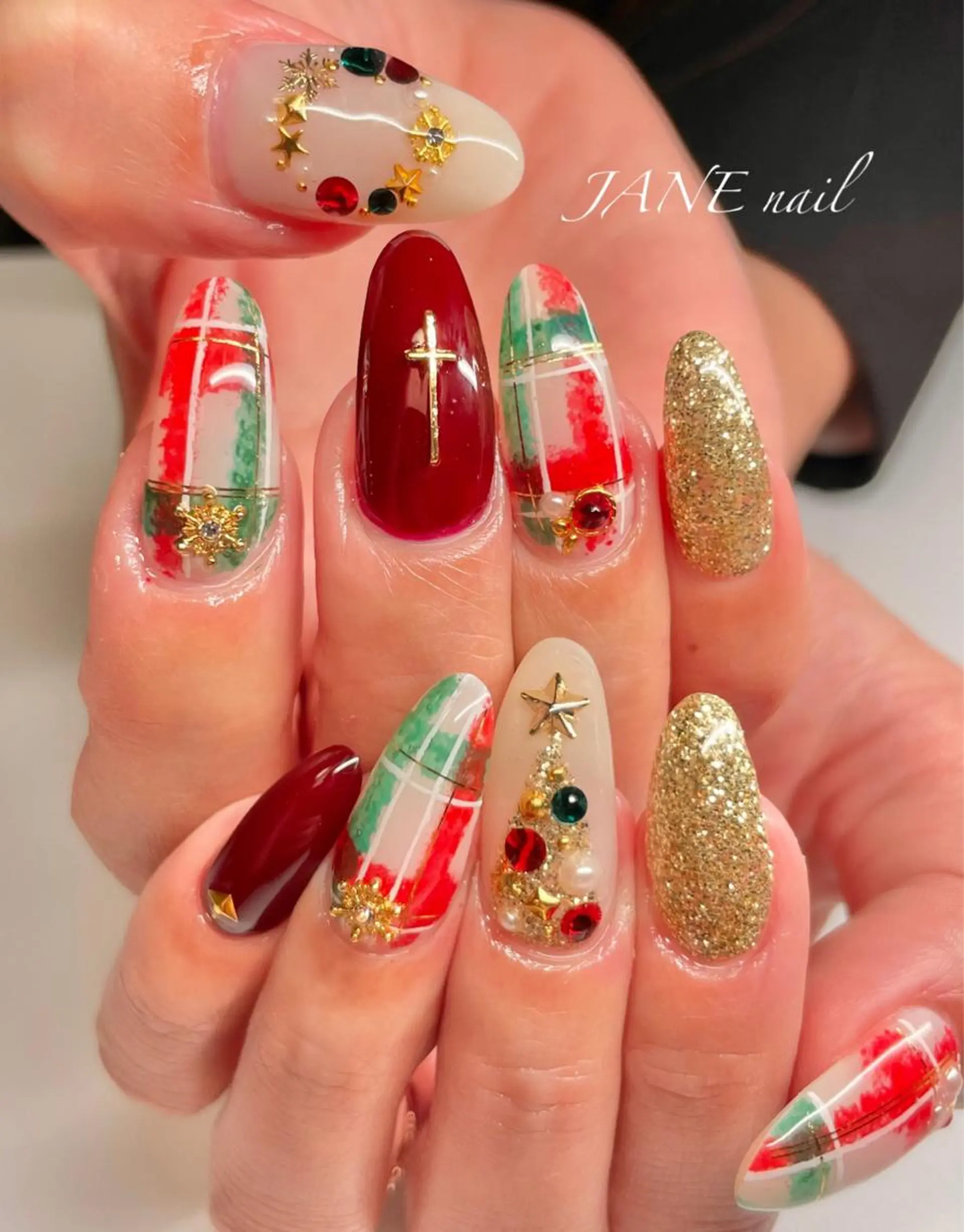 ネイル ボルドー フットネイル 冬ネイル クリスマス ハンドネイル Nail Salon JANEのネイルデザイン