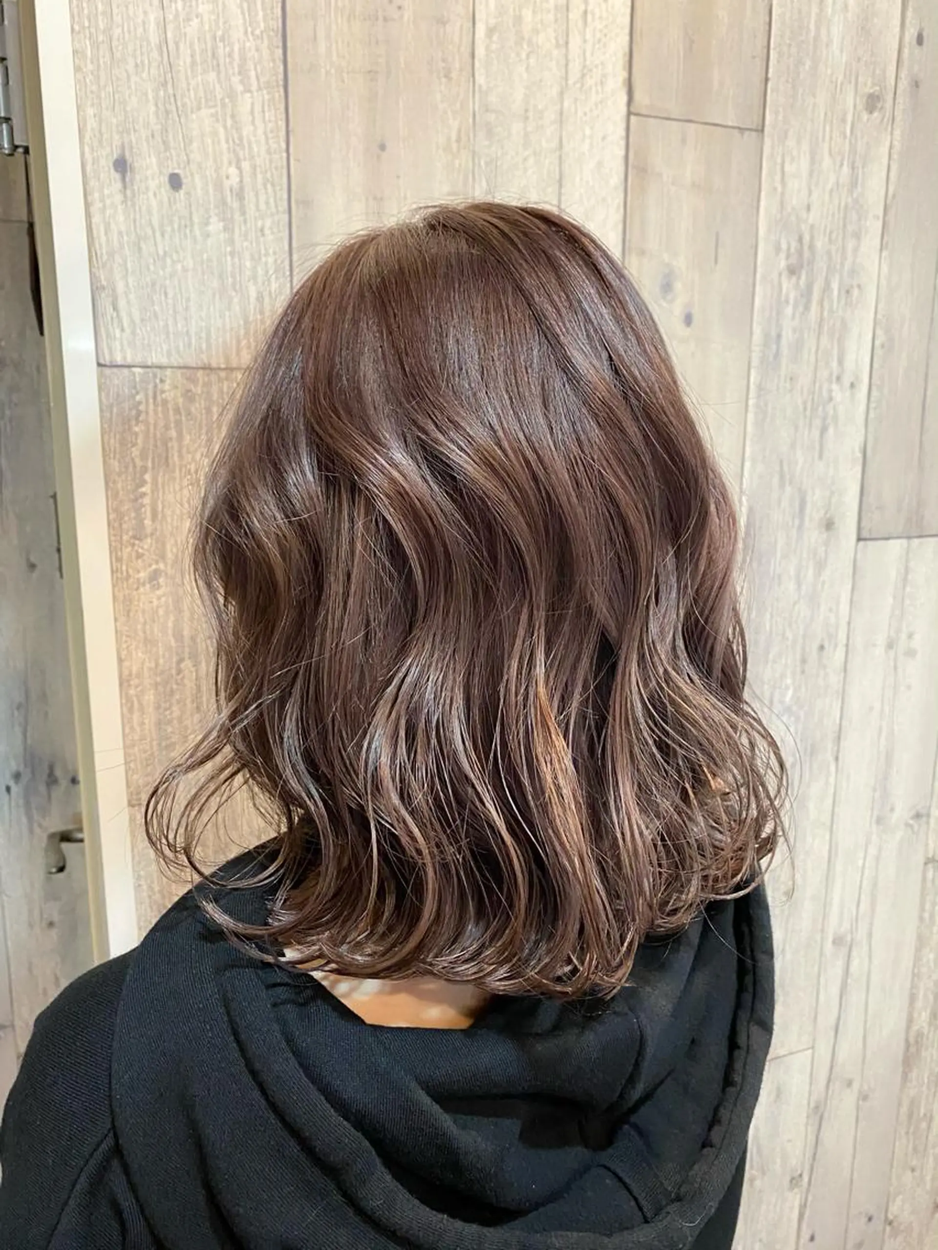 セミロング カラー ベージュカラー ピンクカラー ピンクベージュ LOHAS 関根真由美のヘアスタイル