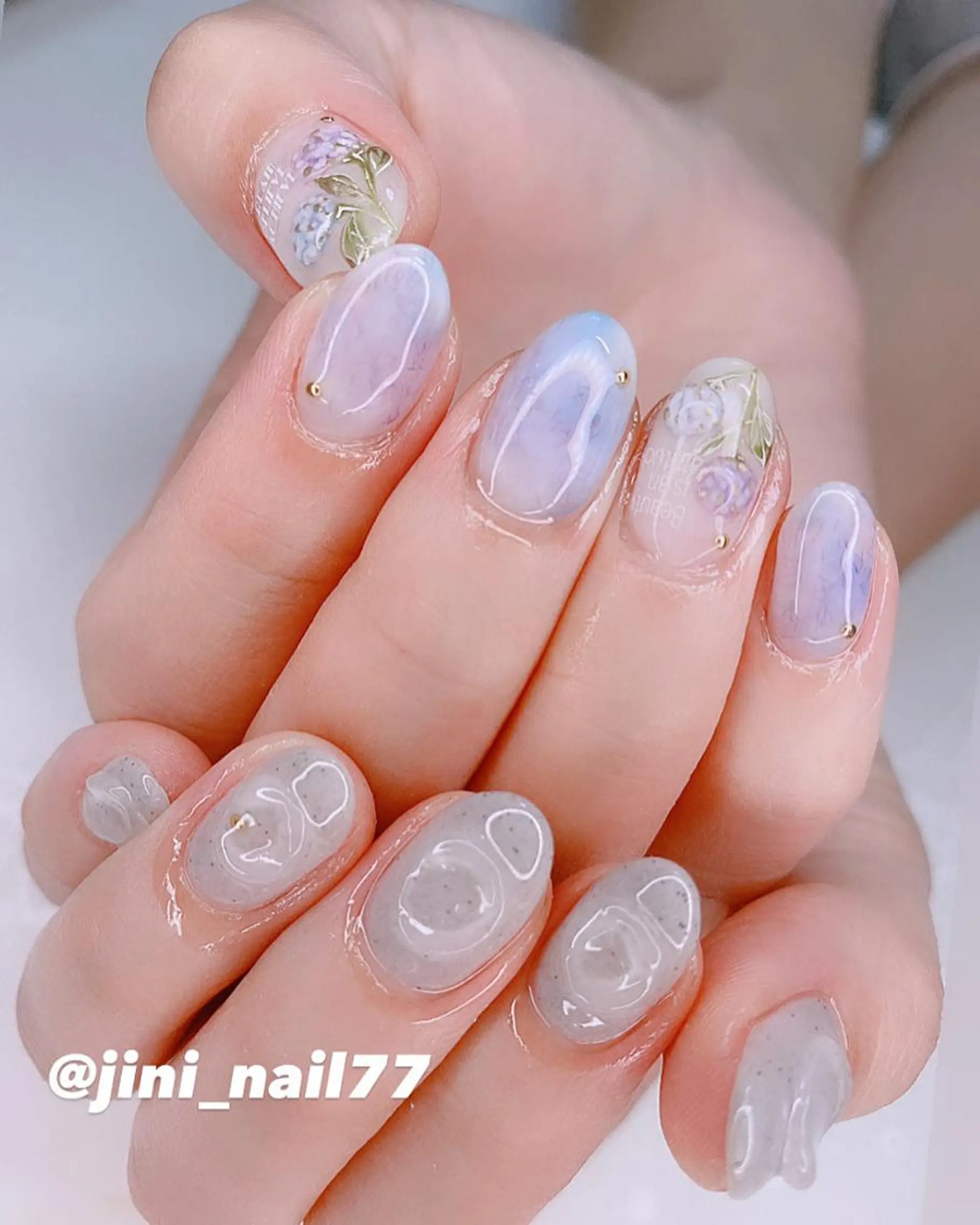 ネイル ハンドネイル JINI NAIL所属・ジニ ネイルのネイルデザイン