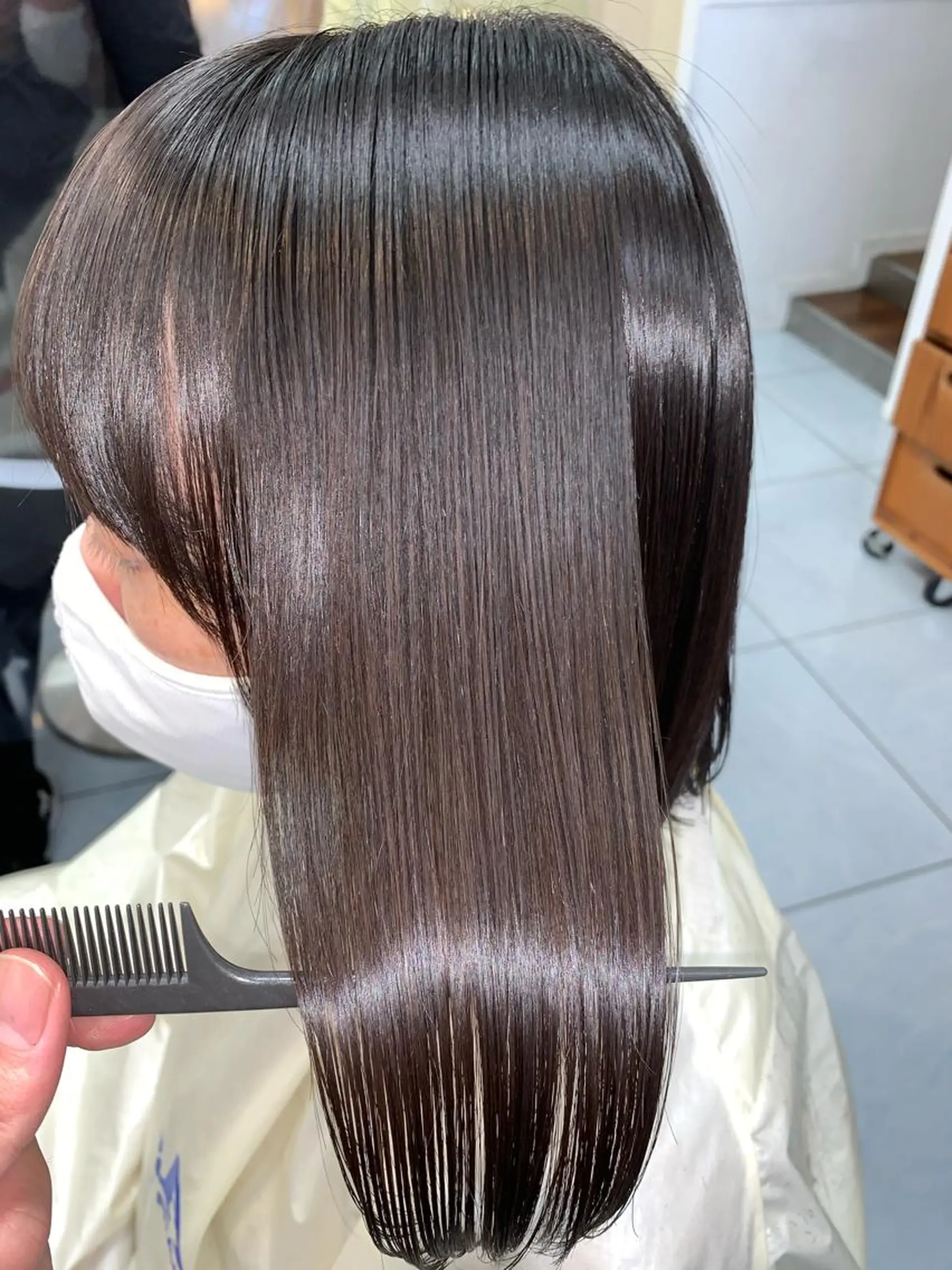 セミロング パーマ 酸性ストレート ストレートパーマ カット 縮毛矯正 トリートメント 髪質改善/縮毛矯正 /ブリーチ矯正/岡部のヘアスタイル