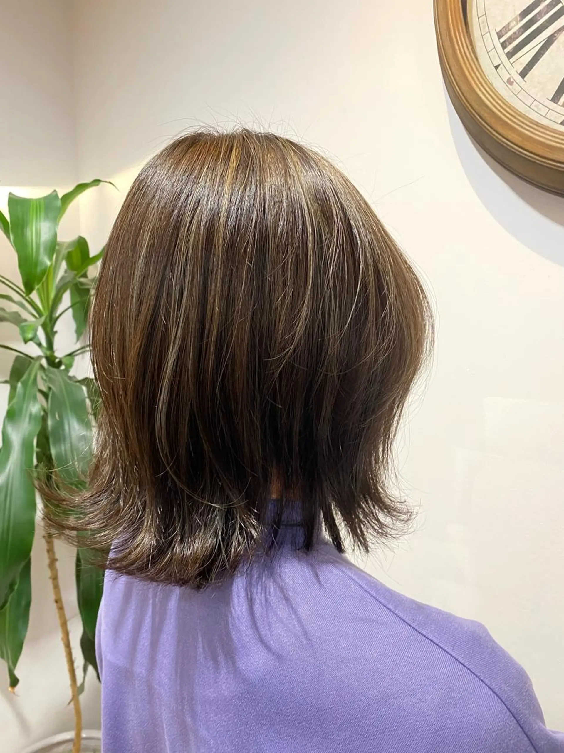 ミディアム カラー ハイライトカラー ハイライト NATSUKI😸 ‪✂︎‬南森町美容室のヘアスタイル