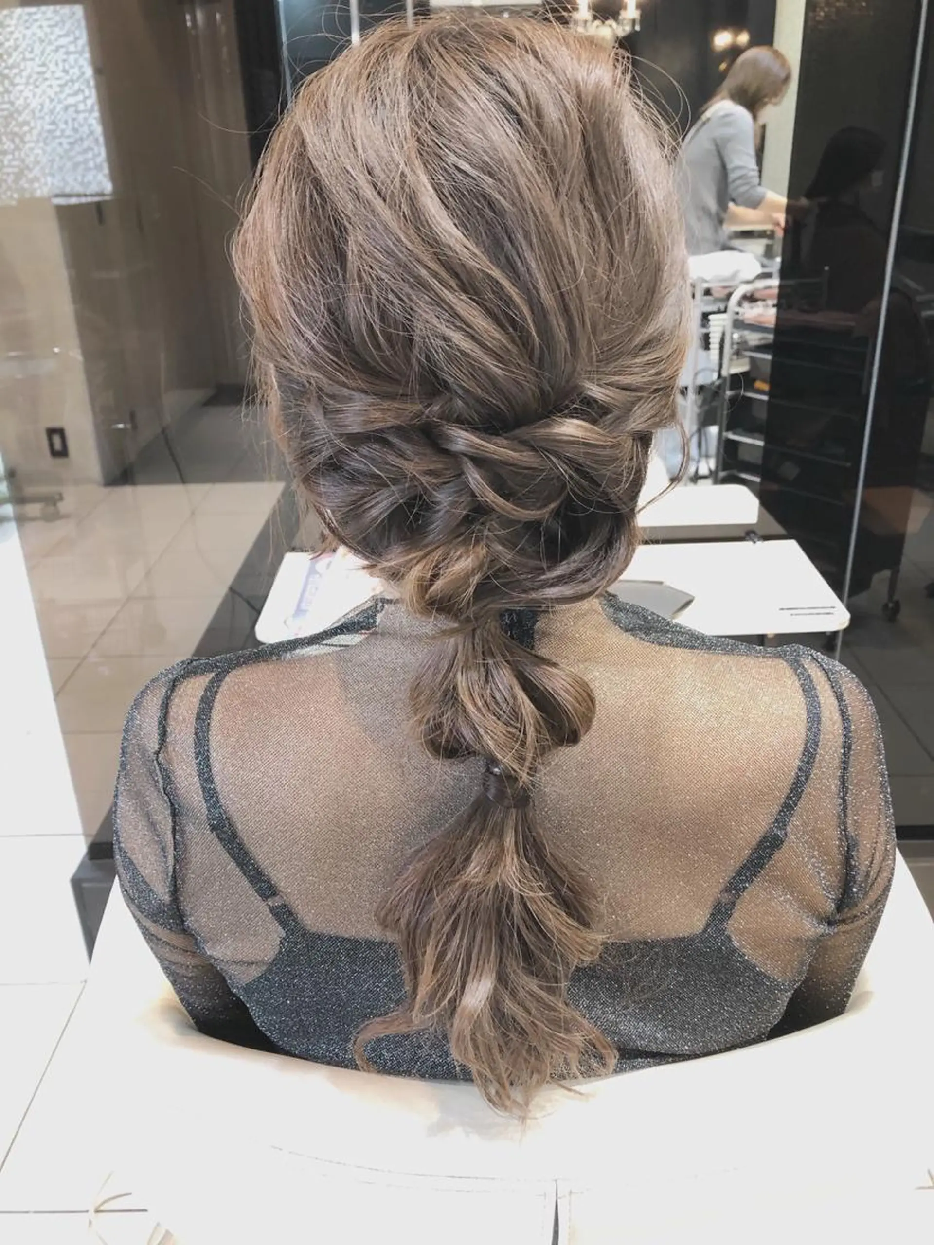セミロング ヘアセット 女性リピ90%🍨 🩷佐藤みずきのヘアスタイル