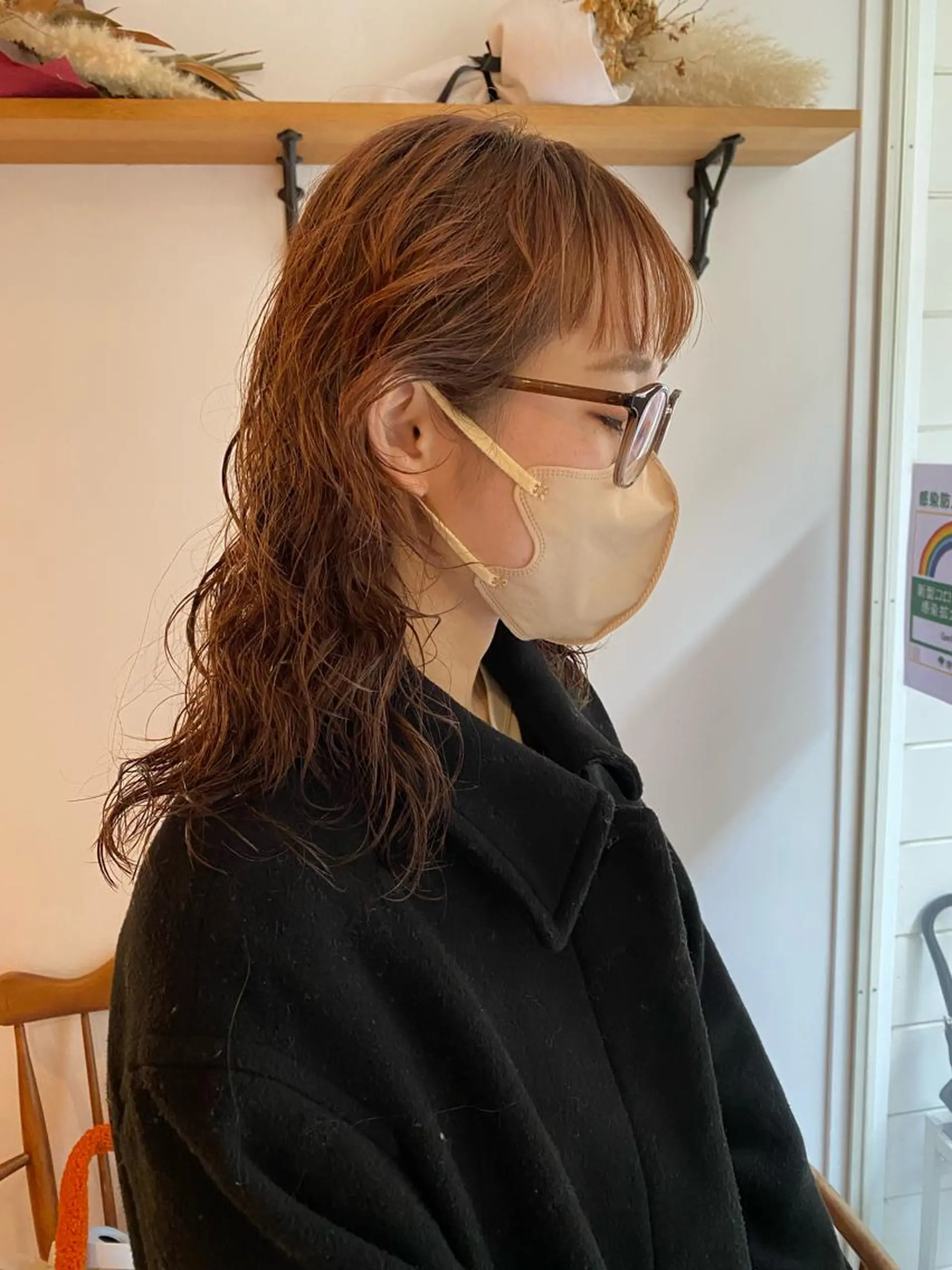 セミロング パーマ 顔まわりレイヤー レイヤーカット カット ヘアカラー トリートメント 店長　ショート& パーマ　坂本のヘアスタイル