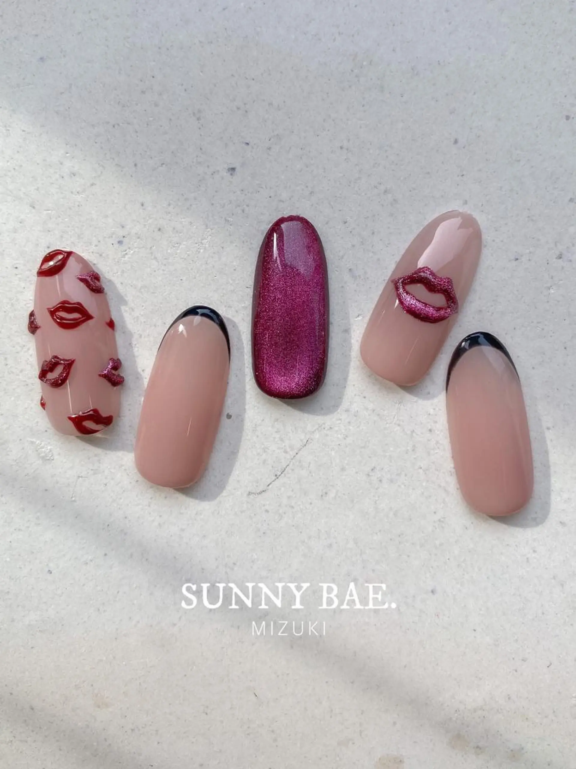 ネイル フレンチネイル マグネットネイル バレンタイン ハンドネイル SUNNY BAE. 🌼MIZUKIのネイルデザイン