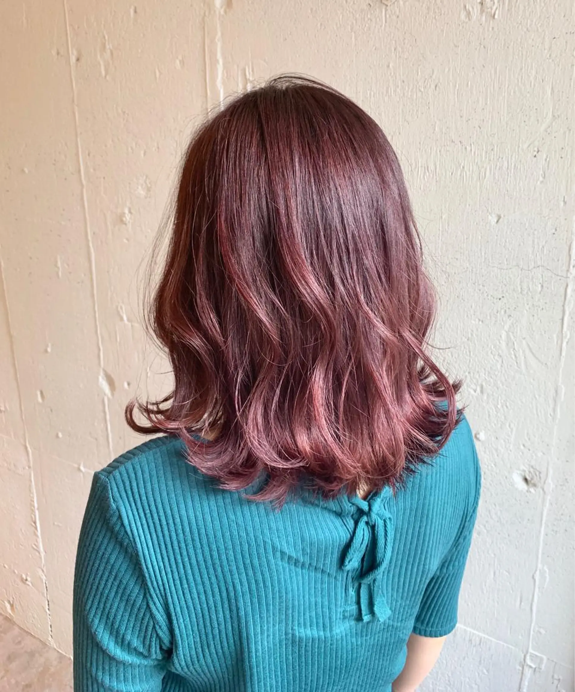 ミディアム カラー ブリーチ ピンクカラー 💈平島 拓也💈のヘアスタイル