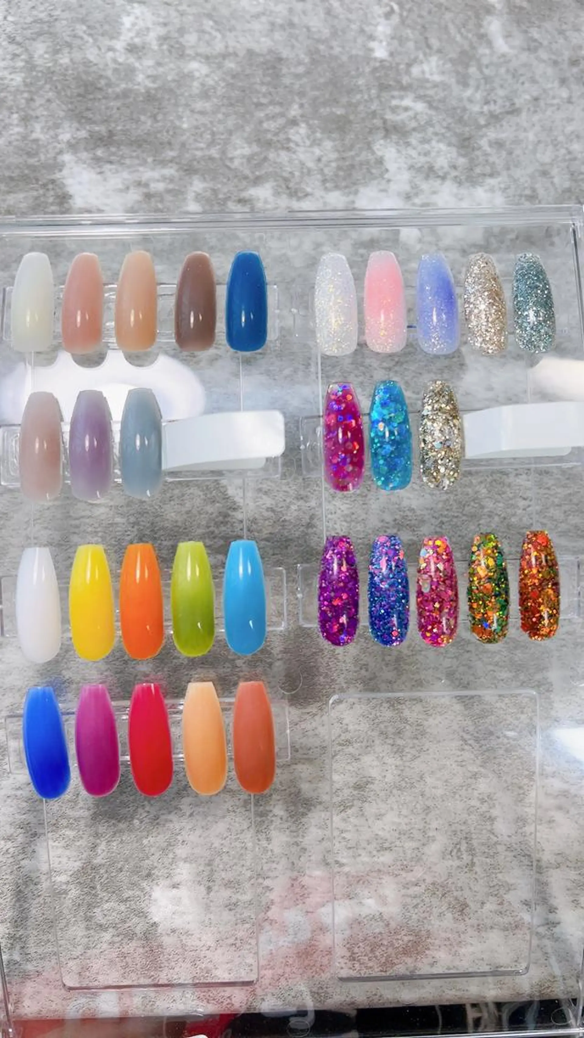 ネイル スカルプネイル ハンドネイル Nail Room Ｒのネイルデザイン