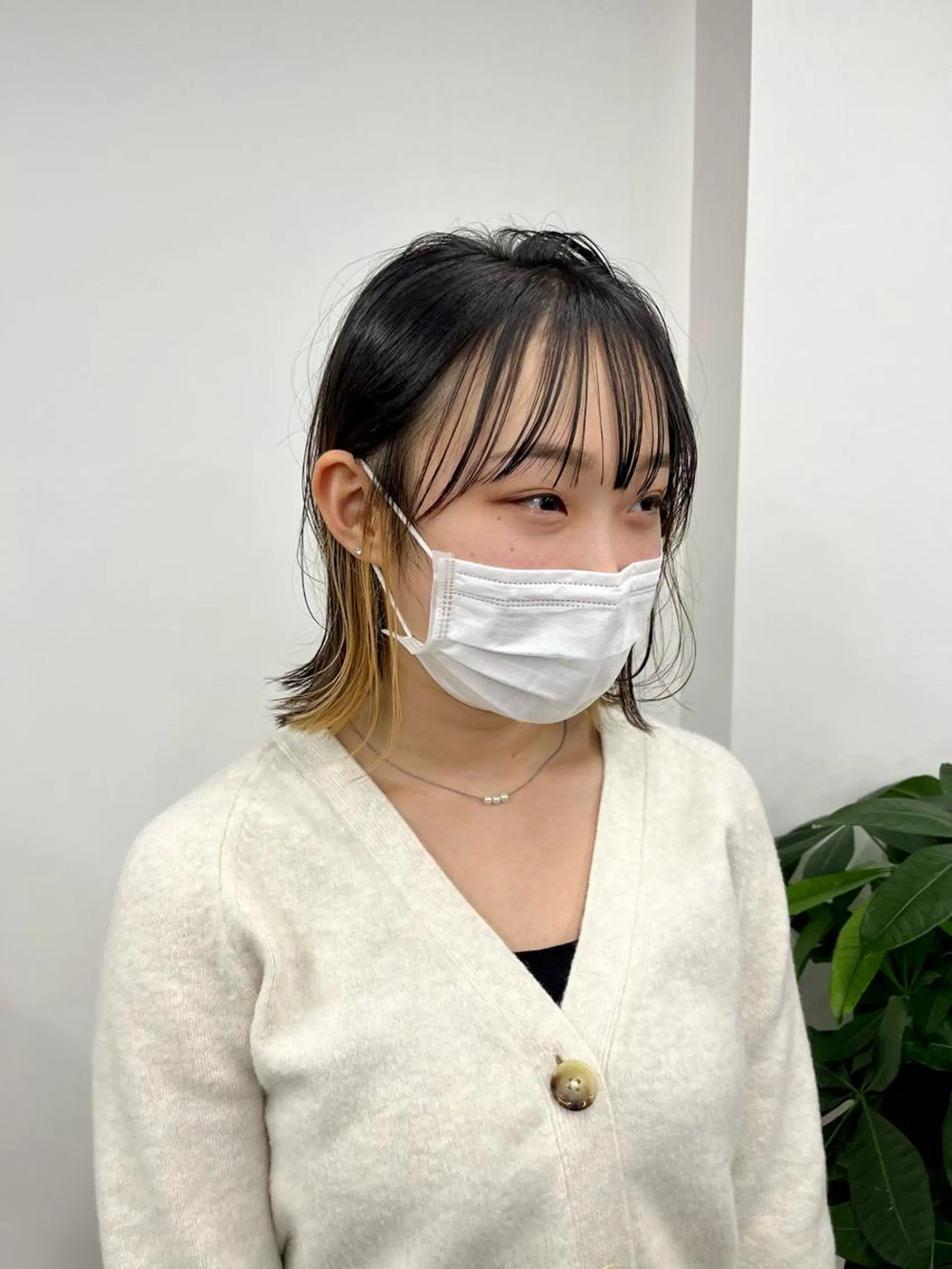 ミディアム カラー パーマ ヘアアレンジ メンズ キッズ ネイル マツエク・マツパ アイブロウ 切りっぱなしボブ ボブ 外ハネヘア HIROKO / 透明感暖色カラー🎀のヘアスタイル