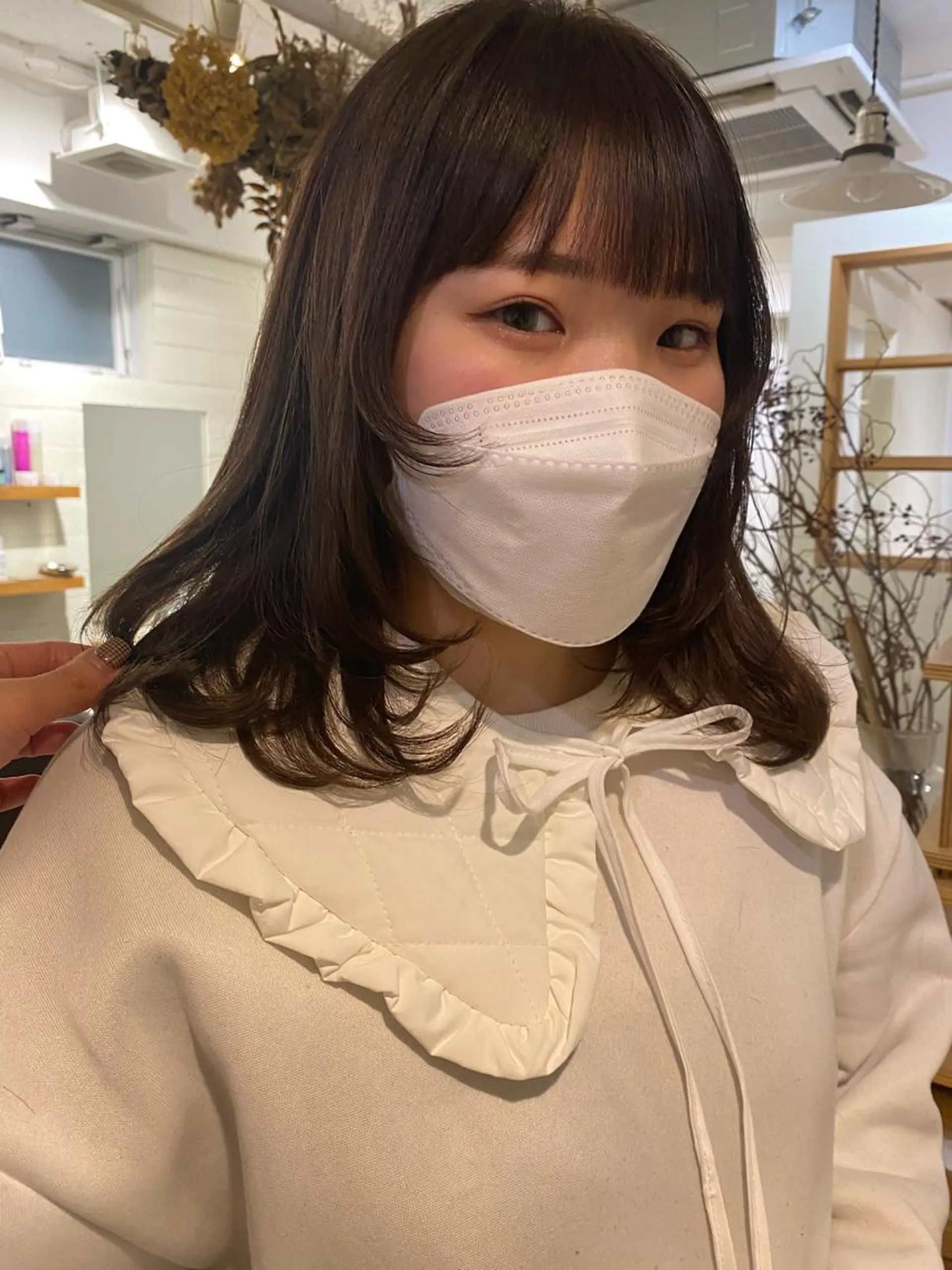 ミディアム カラー パーマ 顔周りカット カット トリートメント 艶髪💫透明感カラー 🕊まやのヘアスタイル