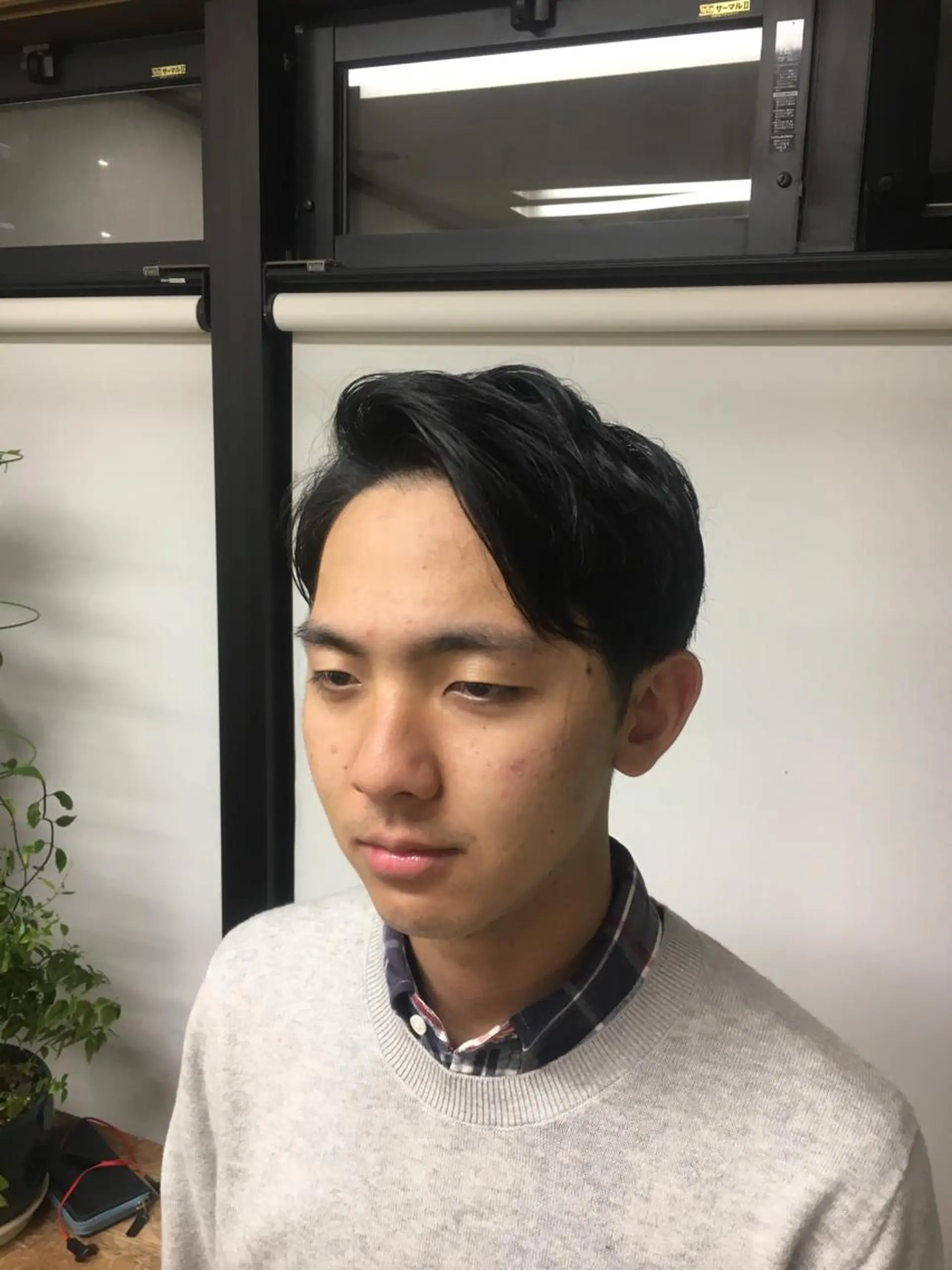 ミディアム メンズ ヒロ銀座所属・牧 颯斗のヘアスタイル
