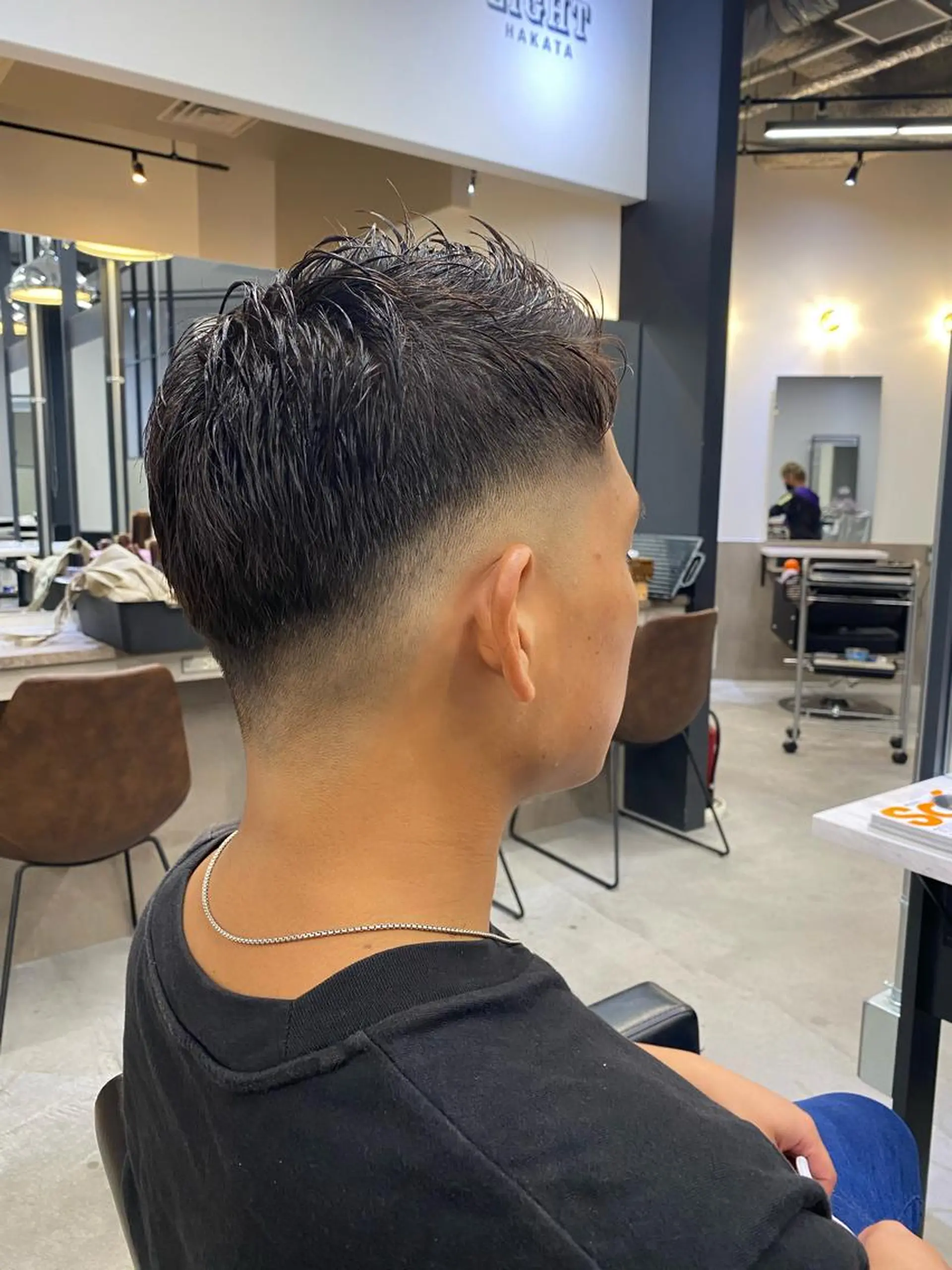 メンズ カット 【博多ハイライトカラ ー】中島啓太のヘアスタイル