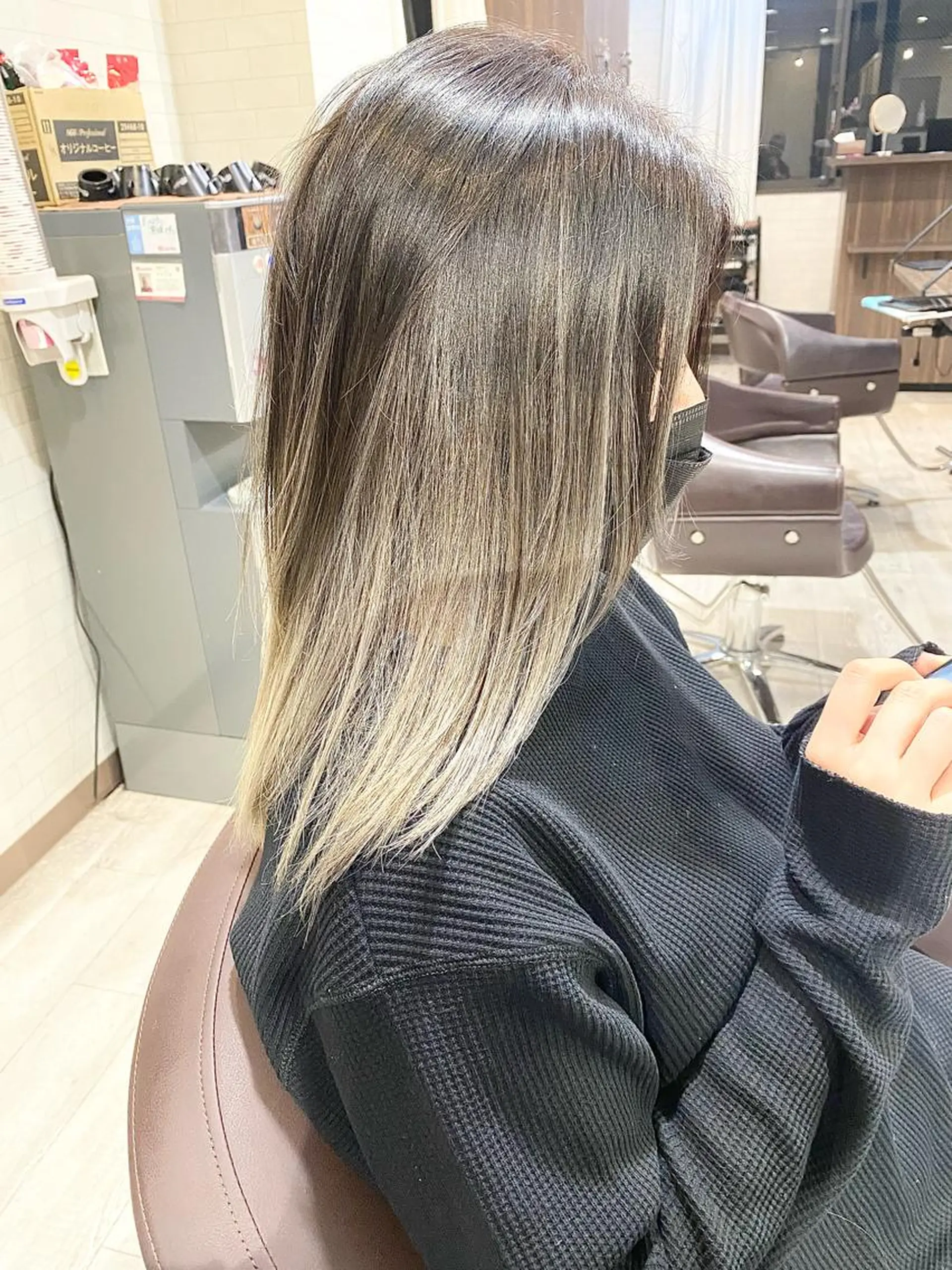 ミディアム レイヤーカット ALPHA  HAIR所属・西院/ TAKAのヘアスタイル