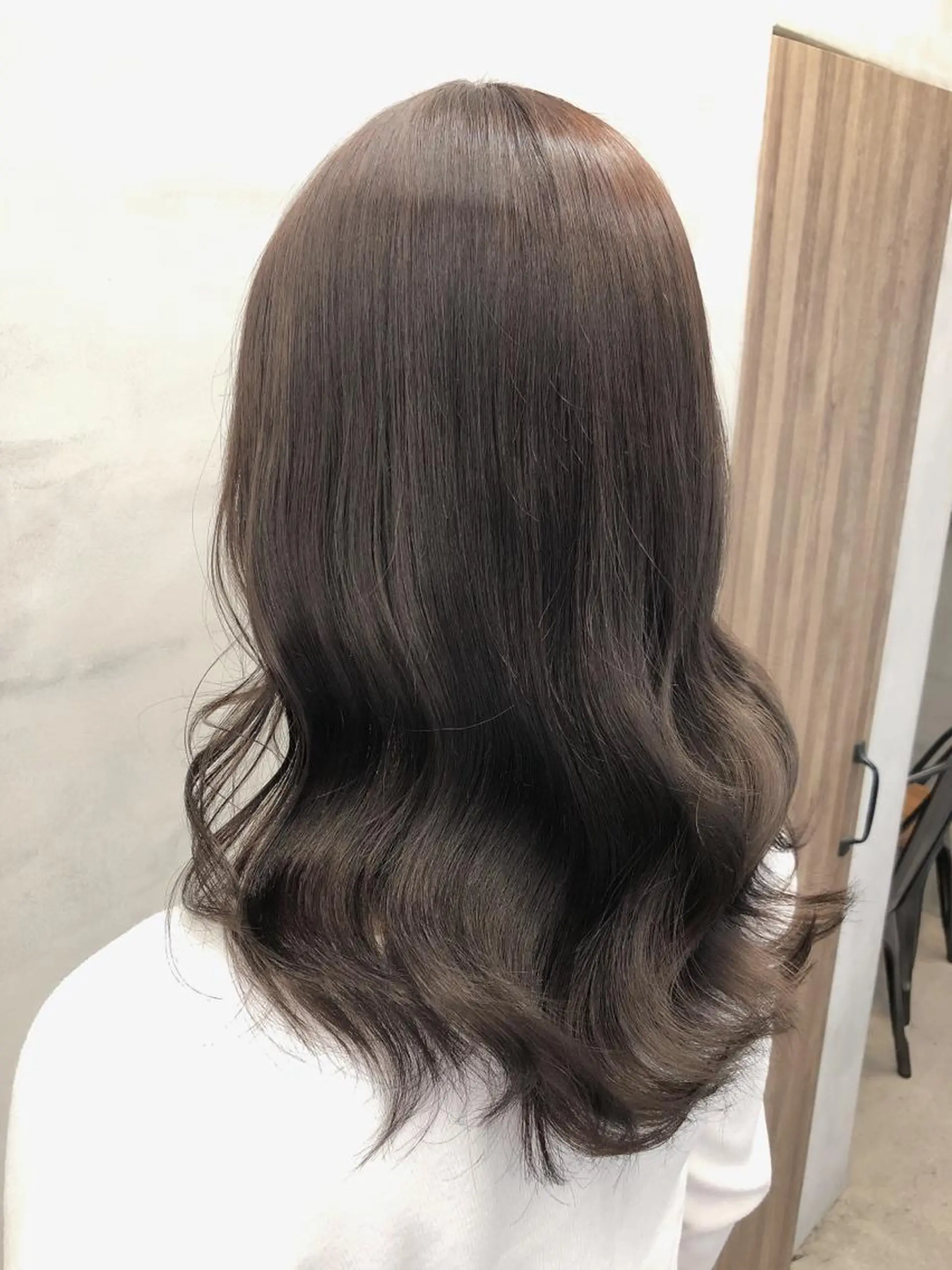 セミロング カラー ヘアアレンジ アッシュ アッシュグレー アッシュグレージュ ベージュカラー ブリーチ 【美髪特化 髪質改善サイトウ】のその他イメージ