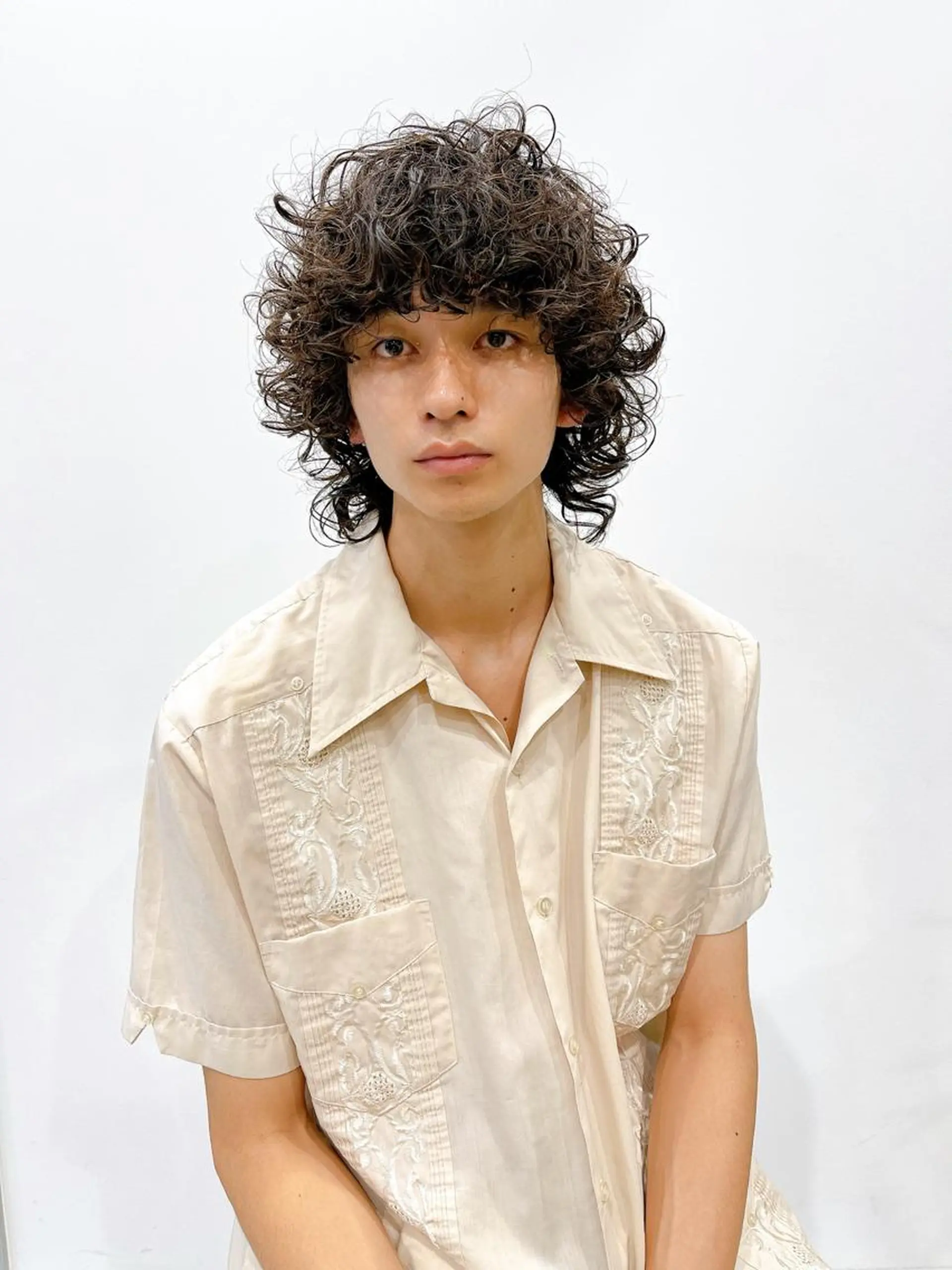 ショート パーマ メンズ メンズパーマ メンズウルフカット ウルフカット カット パーマ メンズパーマ タカキリョウのヘアスタイル