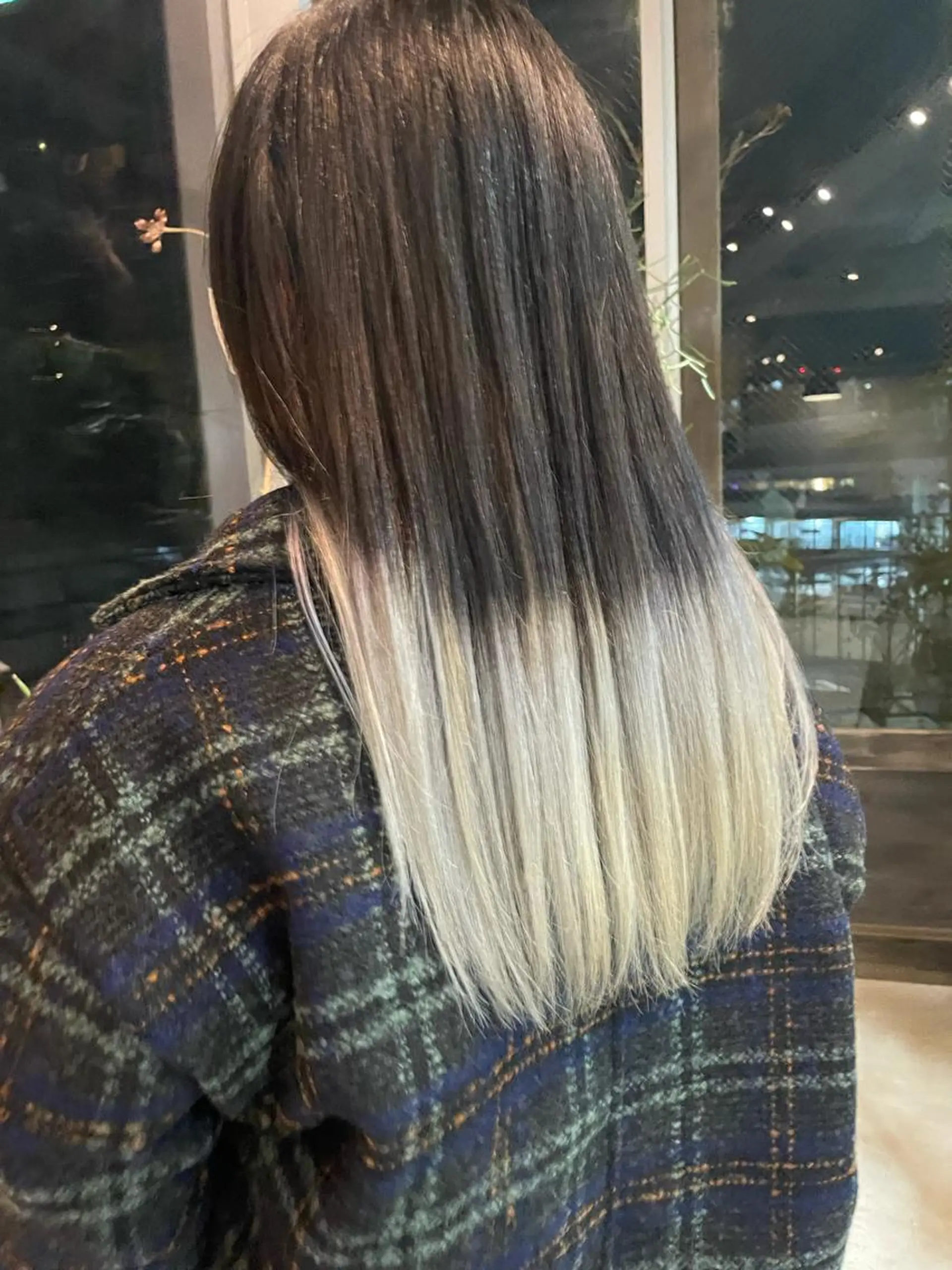 ロング カラー ブリーチ 高橋 りかのヘアスタイル