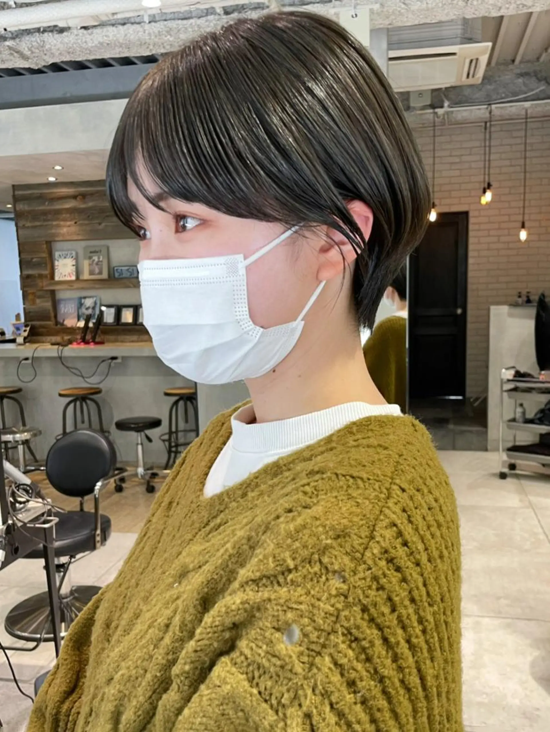 ショート カラー ヘアアレンジ パーマ グレージュ オリーブグレージュ オリーブグレー ショートヘア ITbyALBUM 藤沢店のヘアスタイル