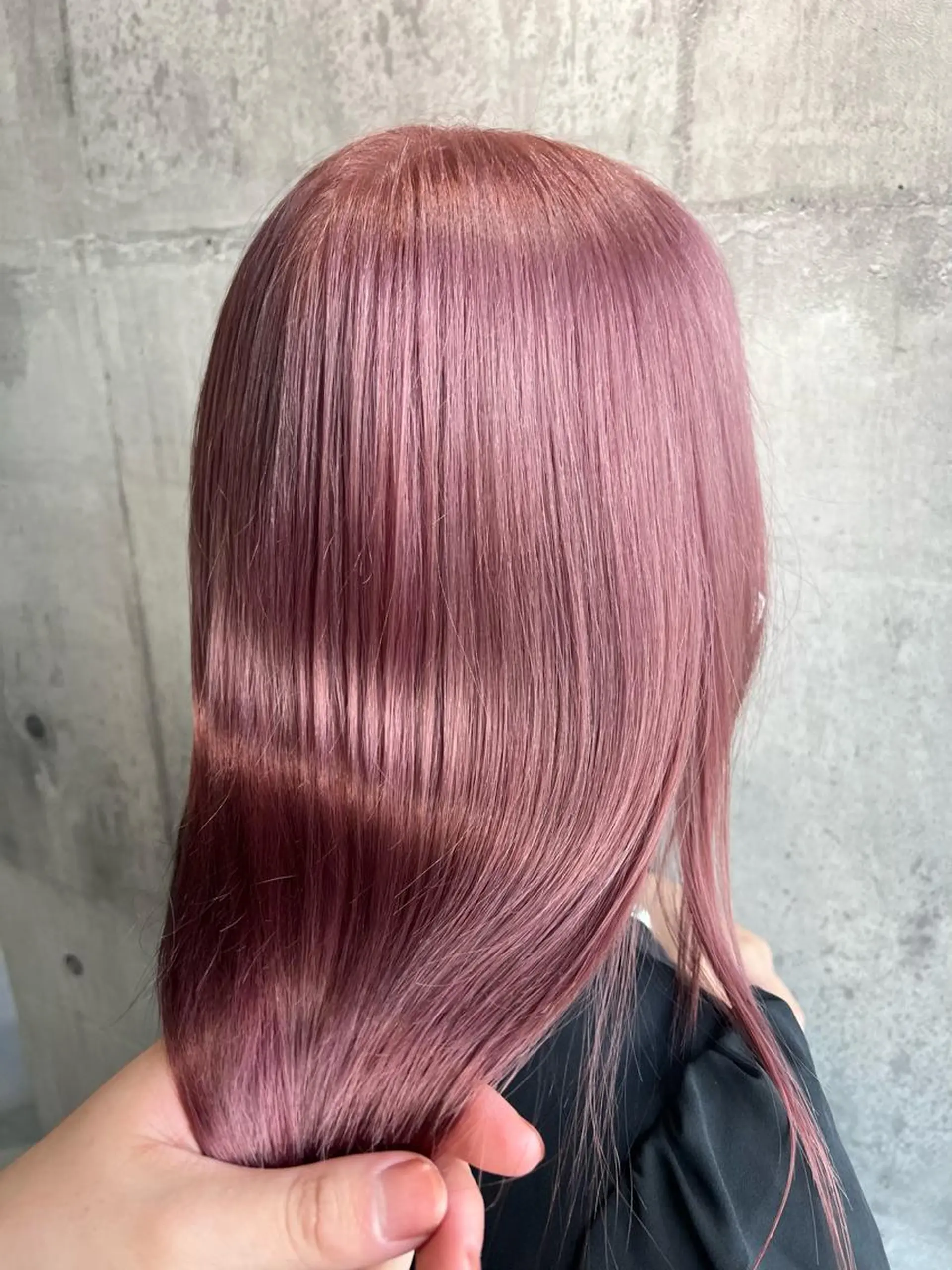 ロング カラー ベージュカラー ピンクカラー ピンクベージュ mimiiy梅田 中崎町ハイトーンのヘアスタイル