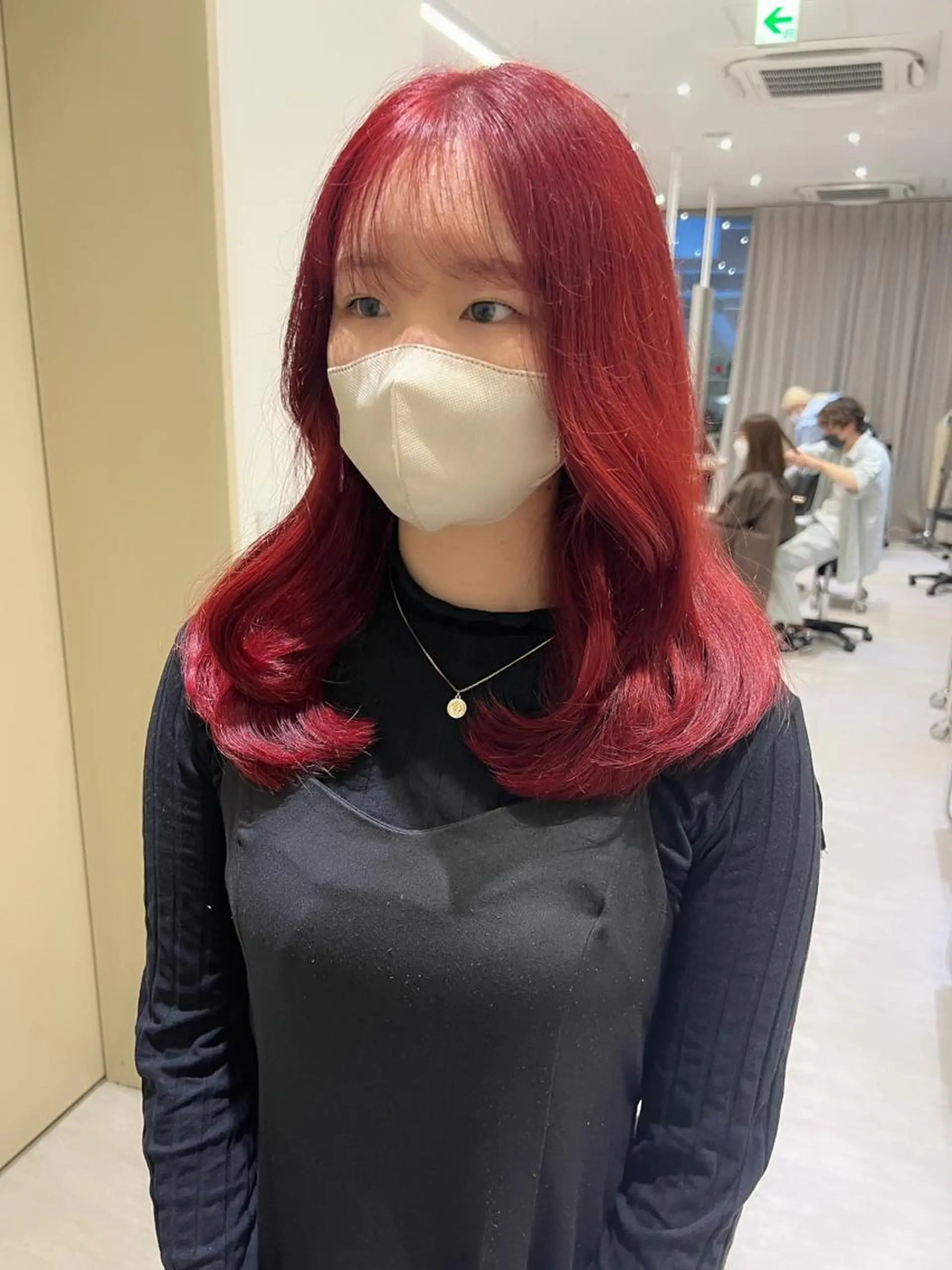ミディアム カラー 韓国風ヘア ヘアカラー 韓国🇰🇷レイヤー おくれ毛/顔まわりのヘアスタイル