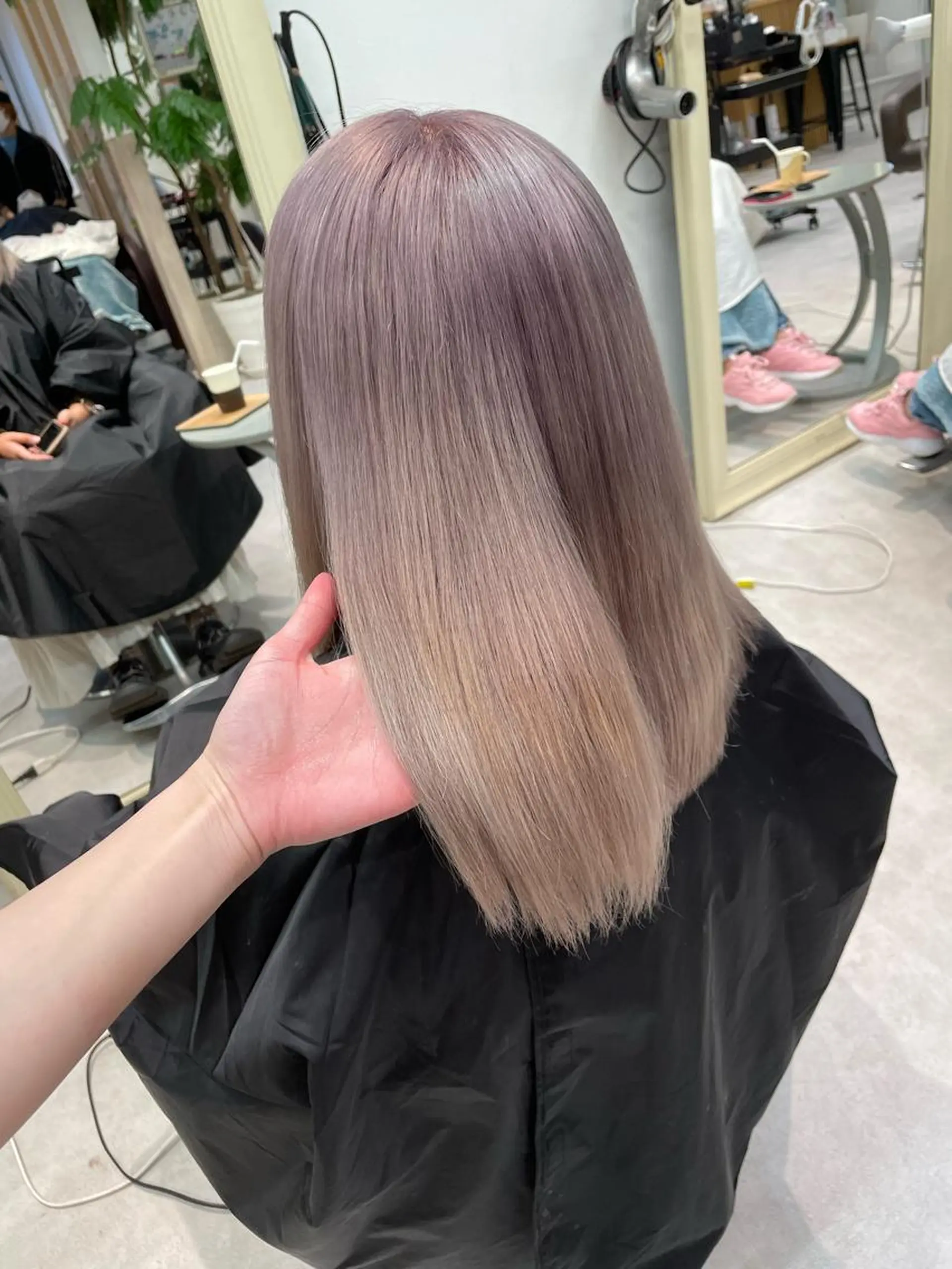 カラー ブリーチ ヘアカラー ピンクカラー🎀/ ミルクティー🍼花音のヘアスタイル