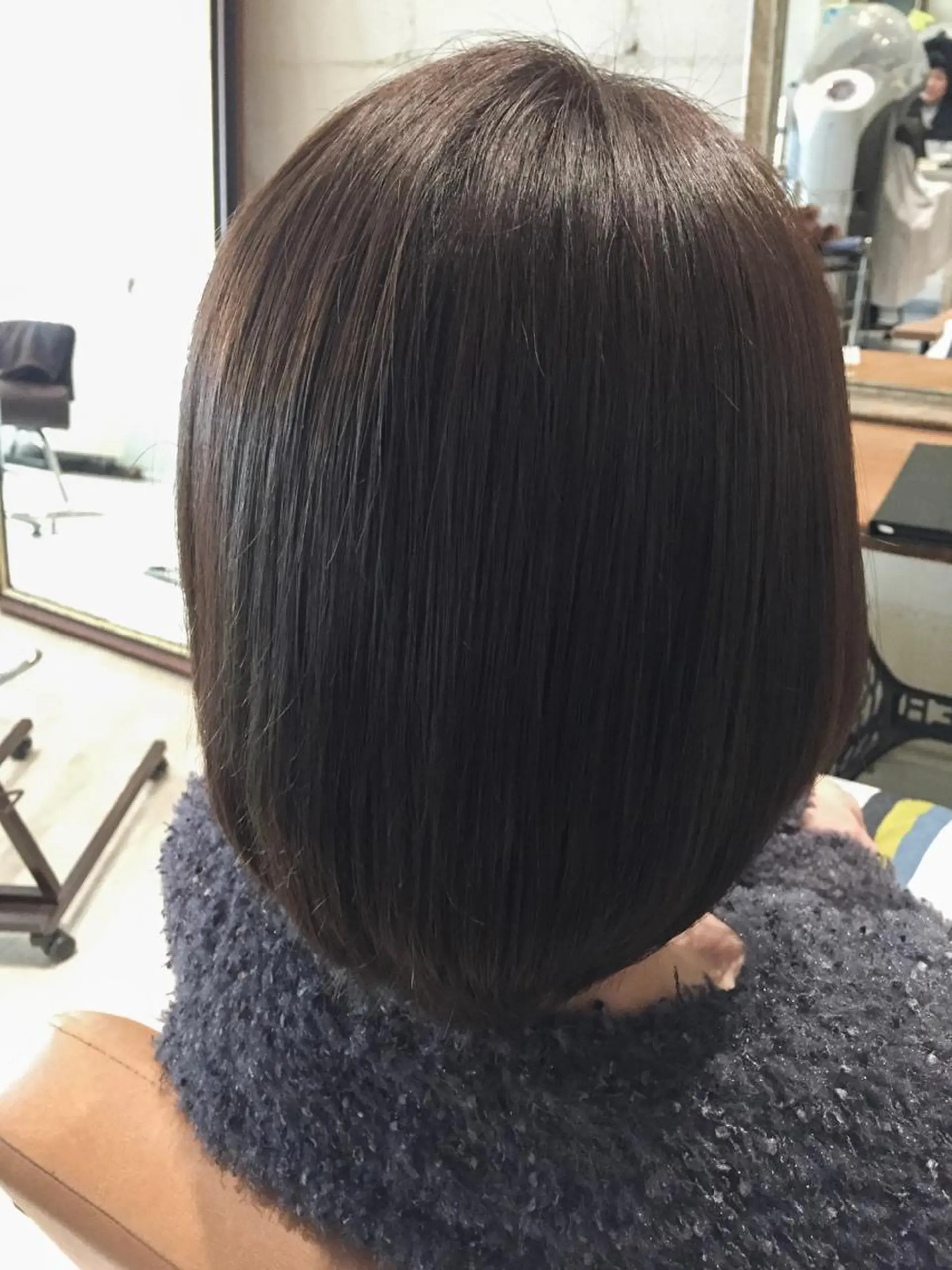 ミディアム カラー アッシュ いしだ みさきのヘアスタイル