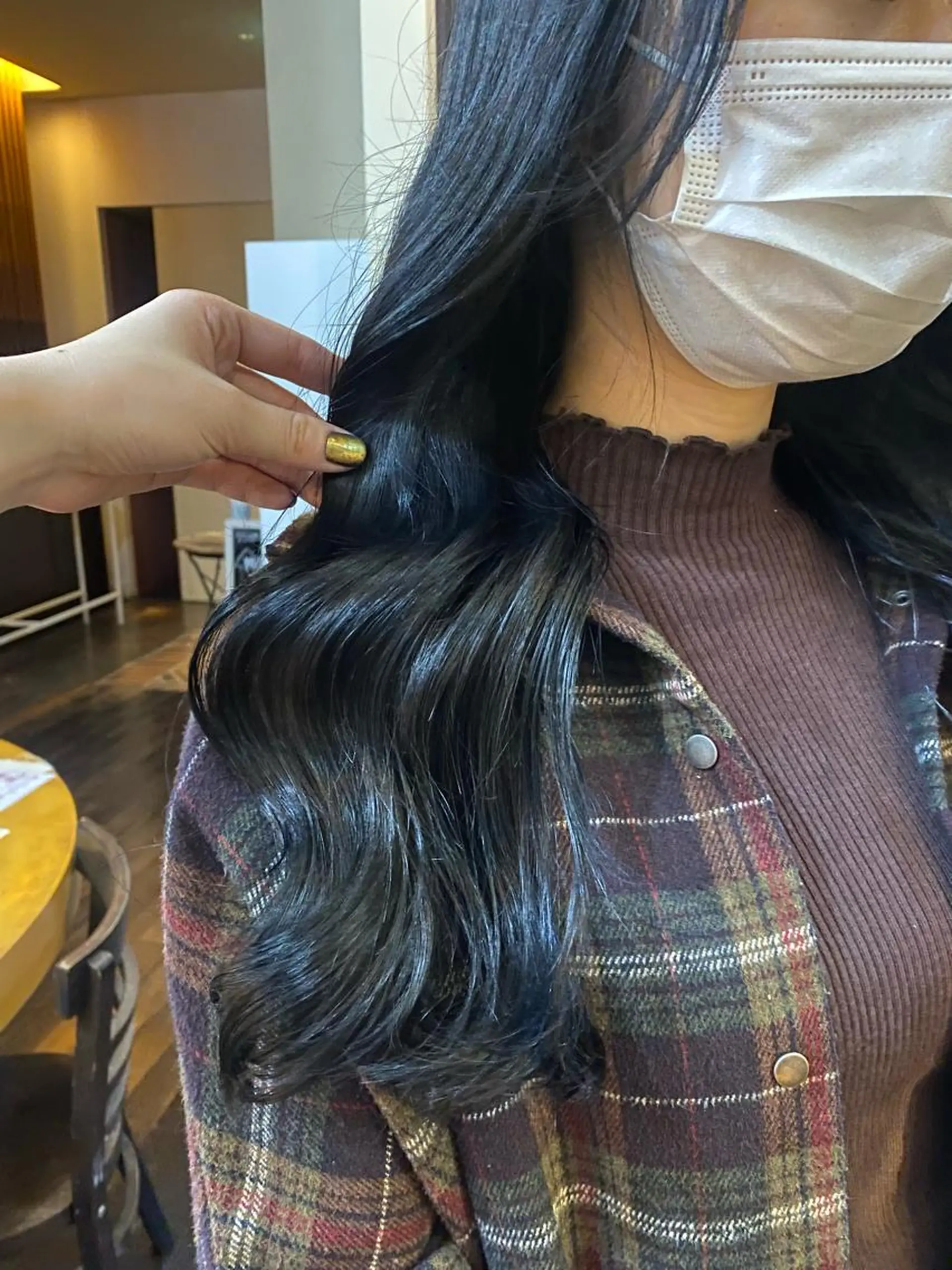 ロング 井上 翠月のヘアスタイル