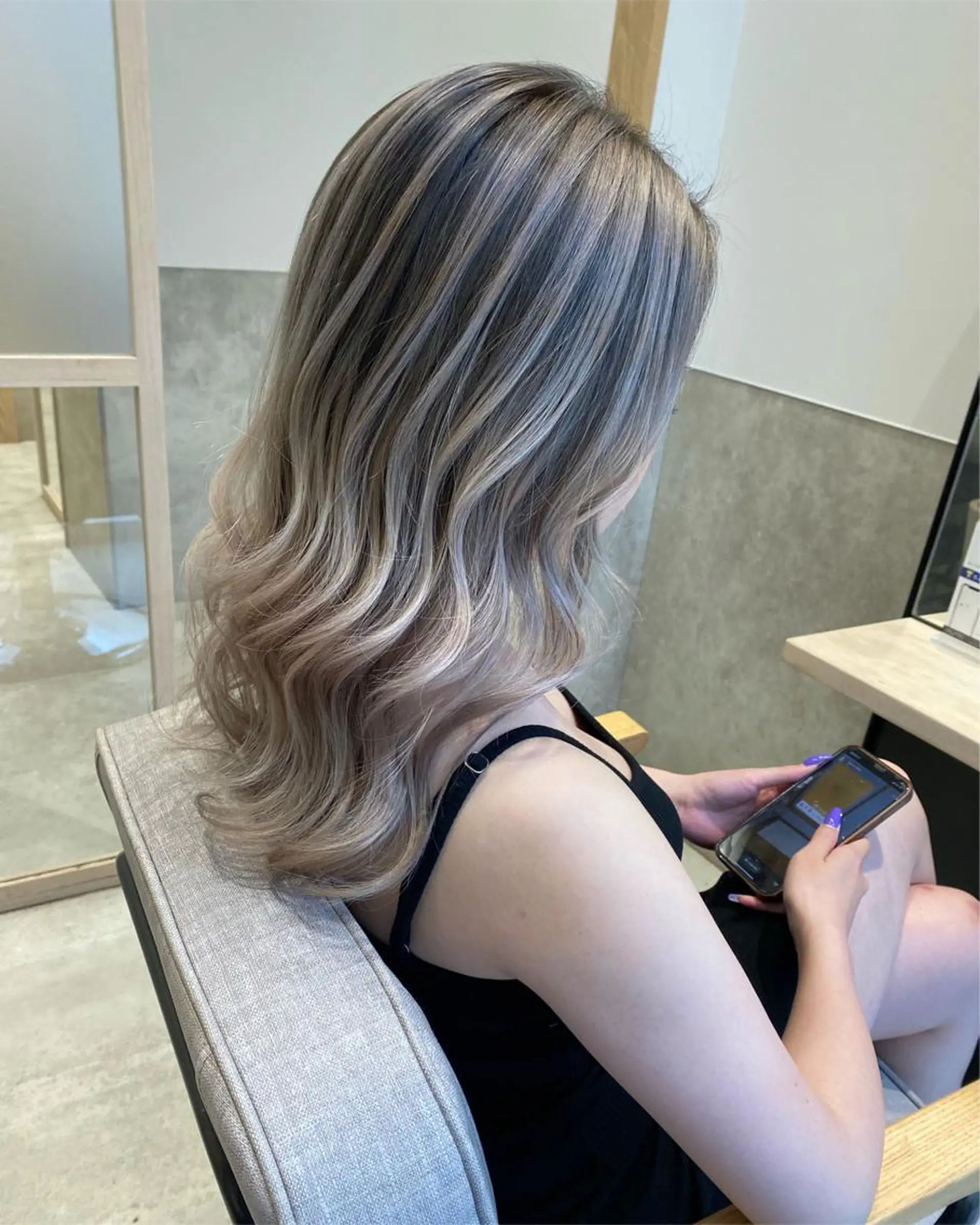 セミロング カラー カット ヘアカラー トリートメント gotoday所属・上品カラー HIDEのヘアスタイル