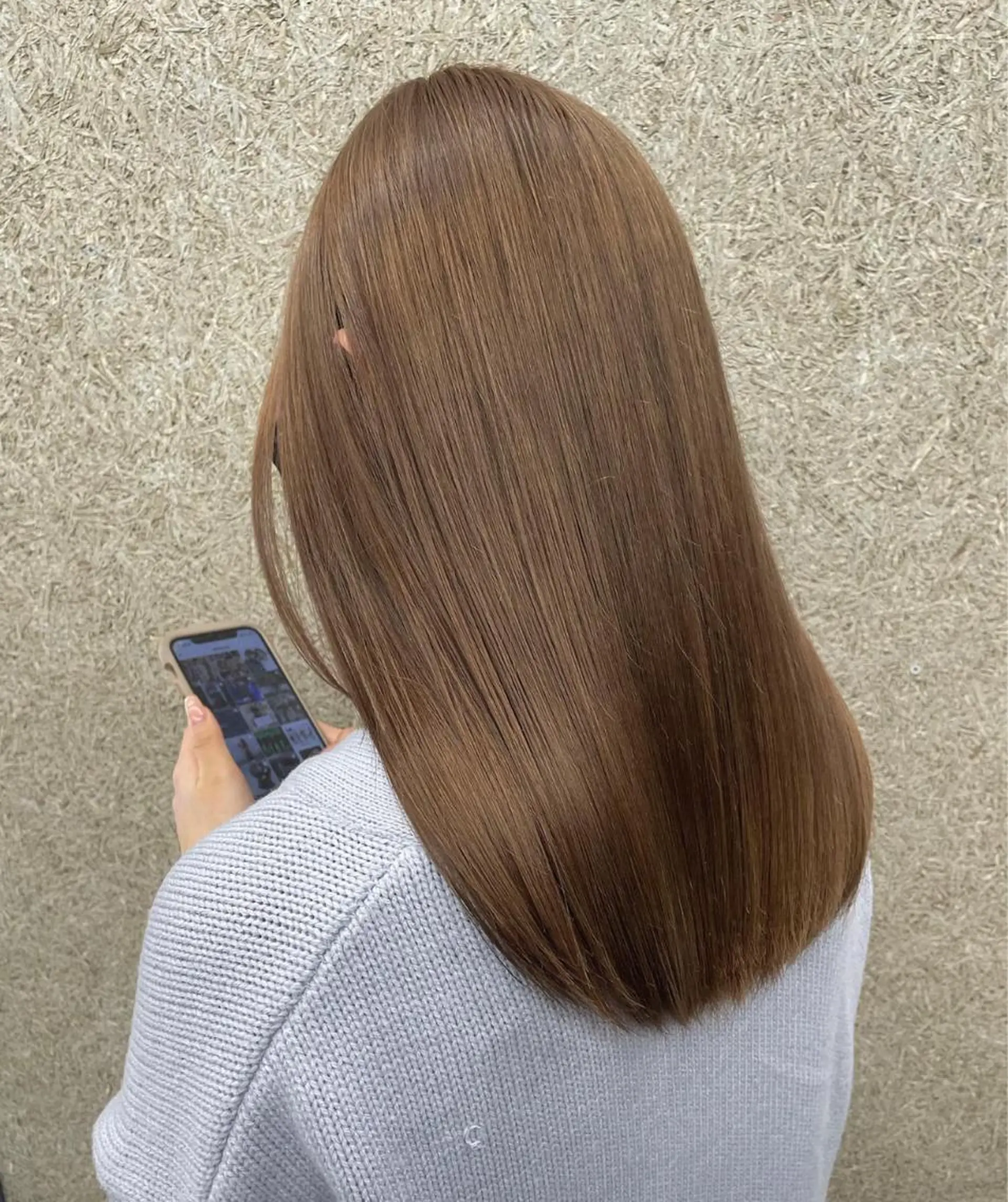 セミロング カット ヘアカラー トリートメント 韓国風レイヤー ハイトーンRYOTAのヘアスタイル