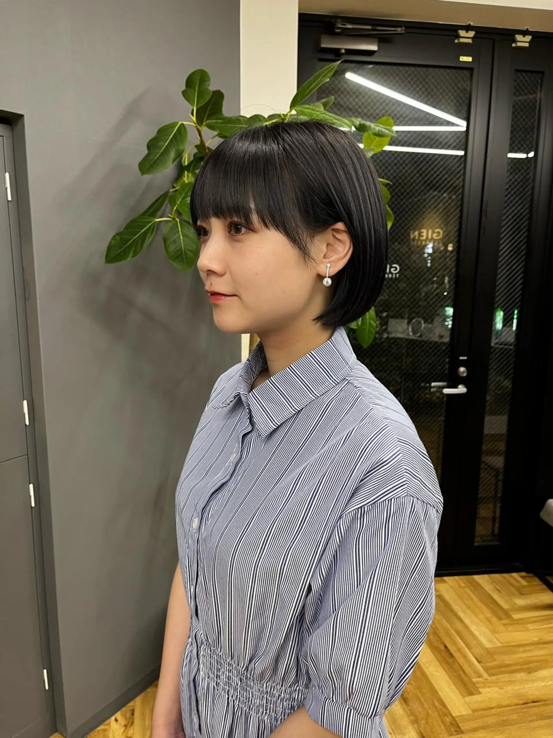 ショート ボブ GIEN 末吉 海斗のヘアスタイル