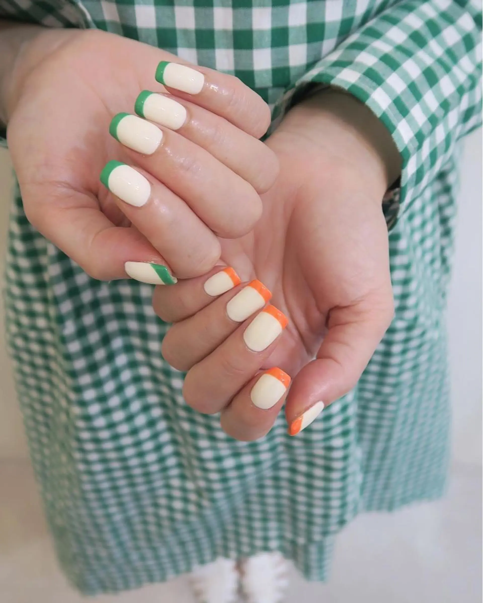 ネイル gloss nail 代々木上原のネイルデザイン