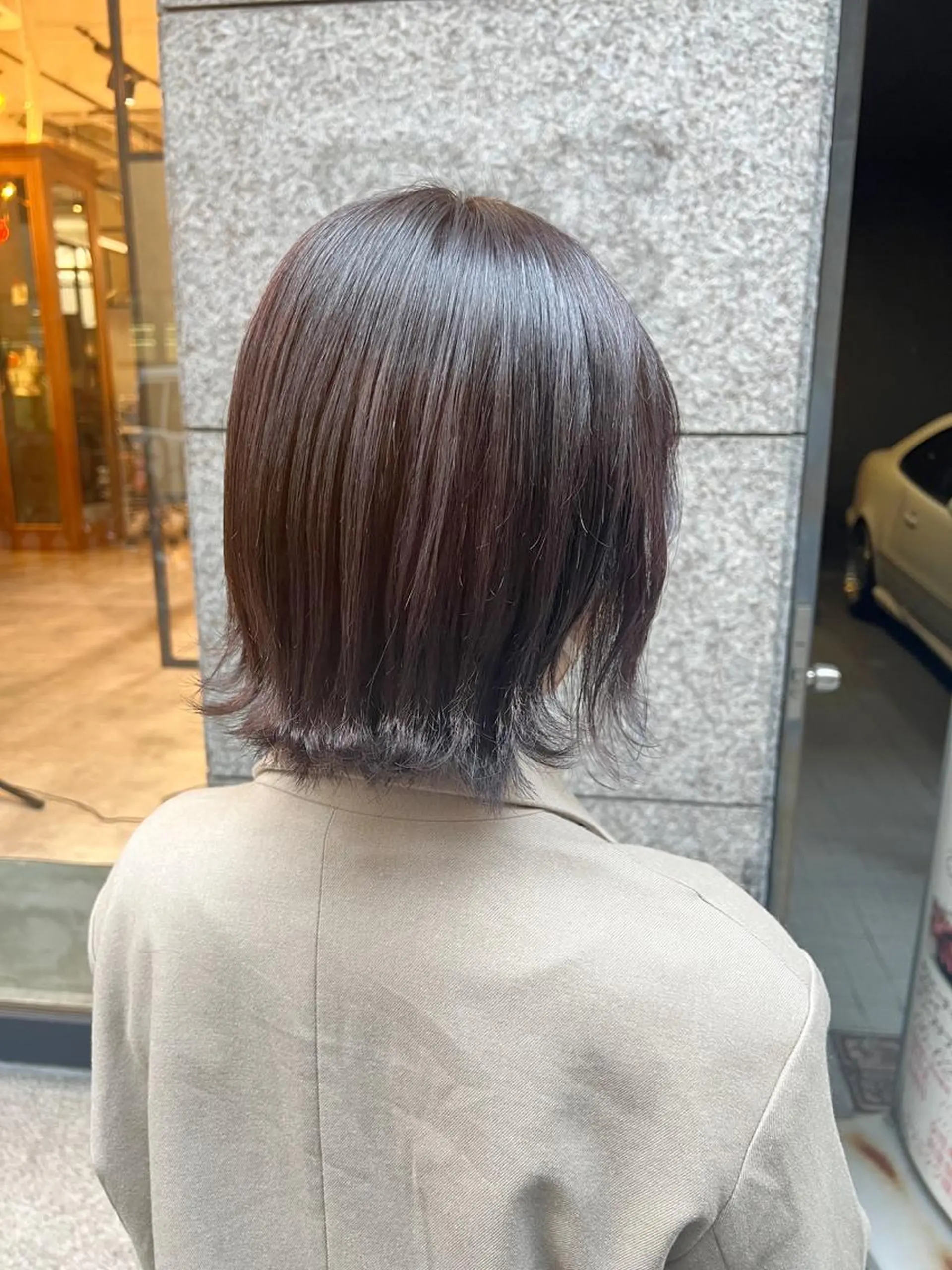ショート カラー グレージュ ラベンダーカラー ラベンダーグレージュ ラベンダーグレー ノイシキ サキのヘアスタイル