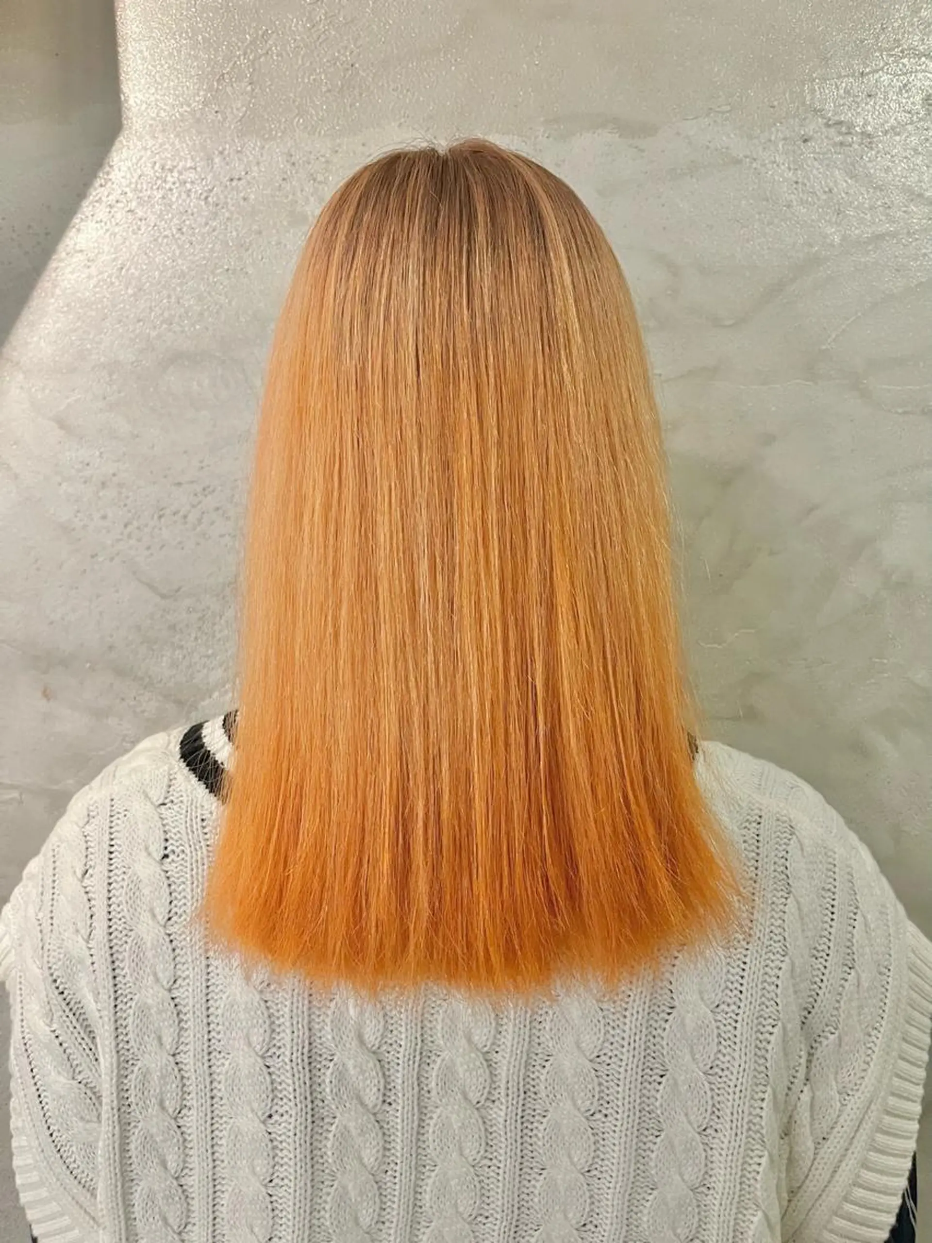 セミロング カラー オレンジ ヘアカラー FUJINO RYOのヘアスタイル