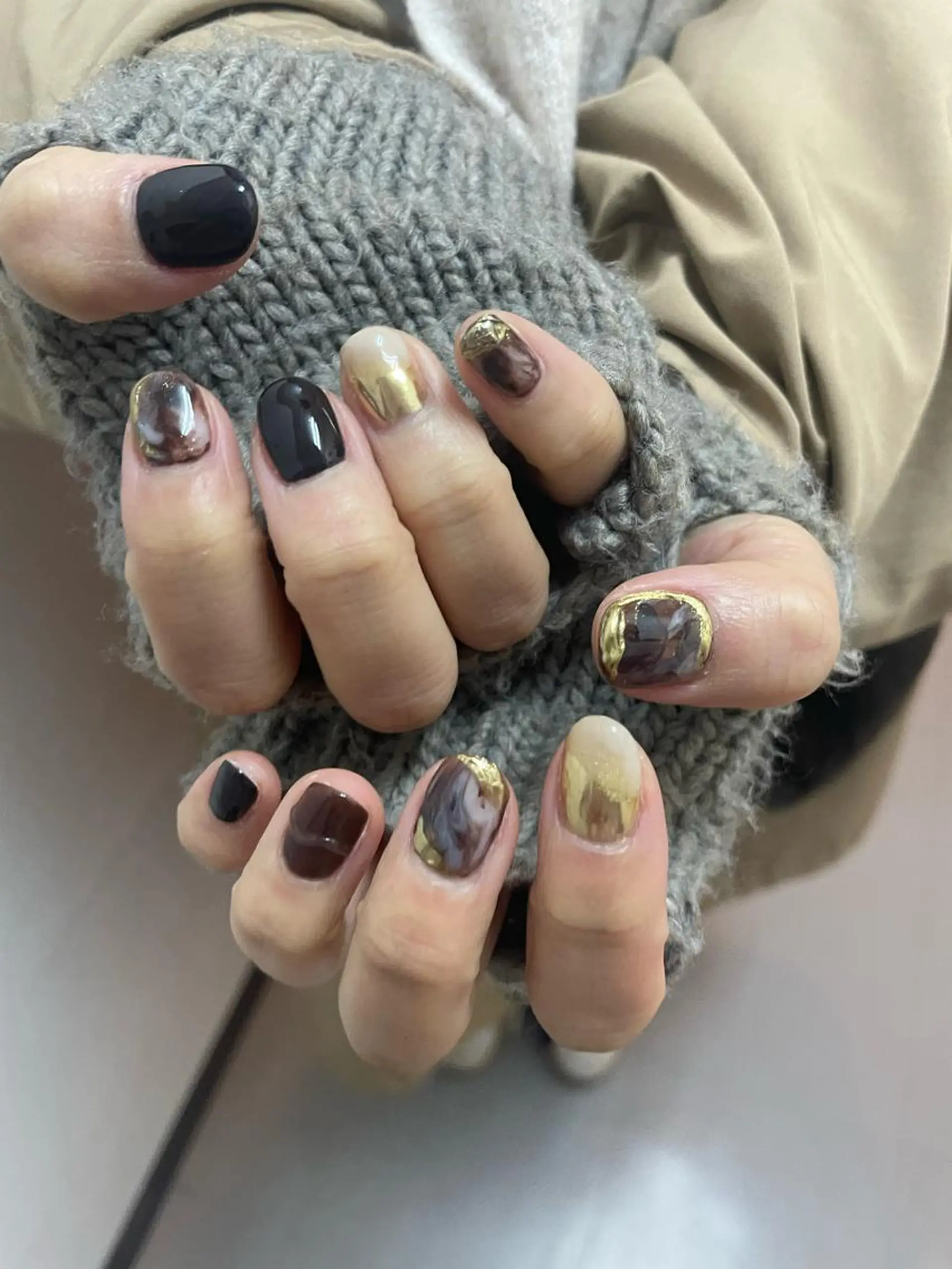 ネイル ブラウン ニュアンスネイル kiruna living所属・kiruna yumiのネイルデザイン