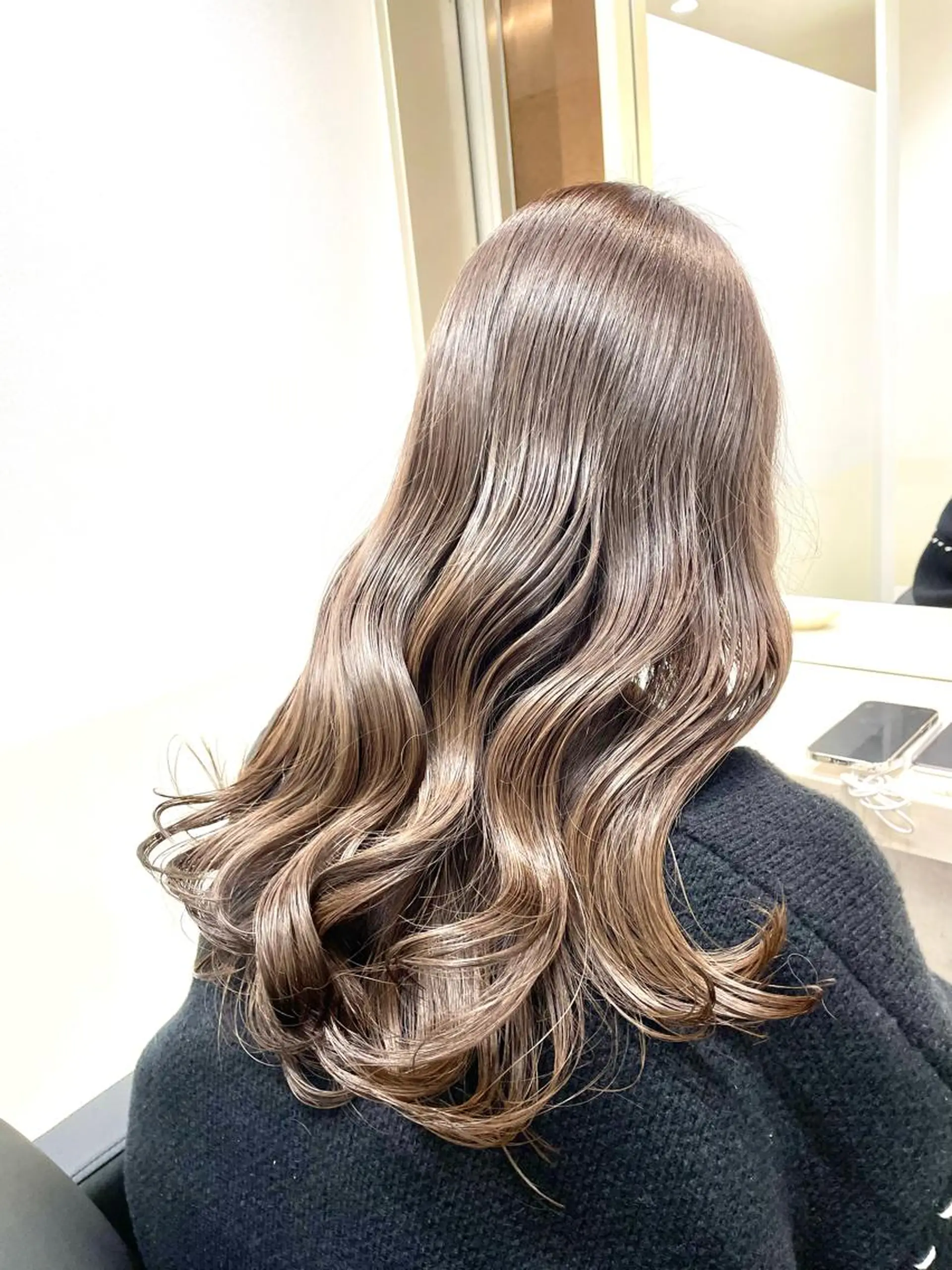 ロング ウサミ/透明感カラー レイヤーカット🌈のヘアスタイル