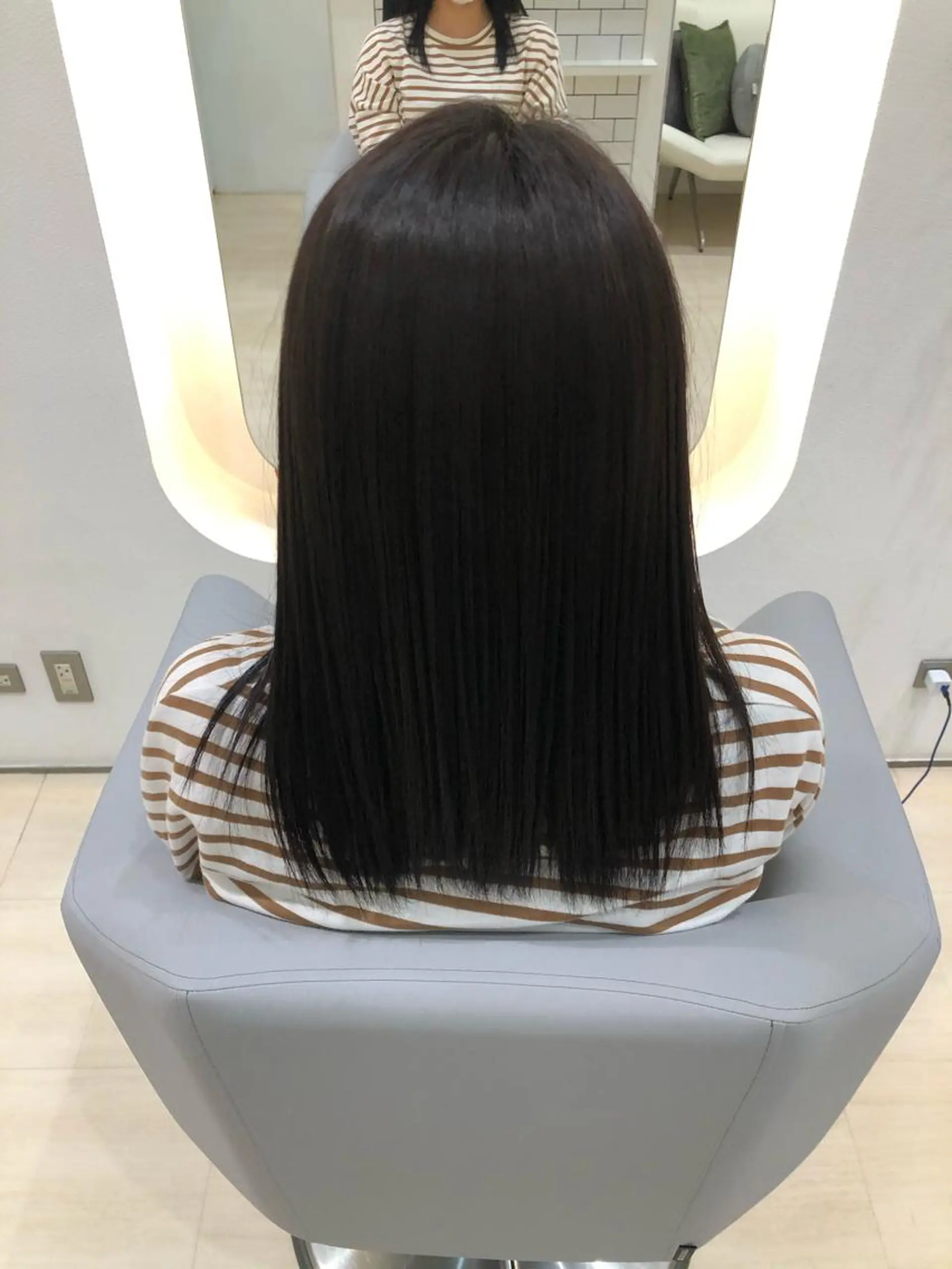 ミディアム カラー 堀井 凌平のヘアスタイル