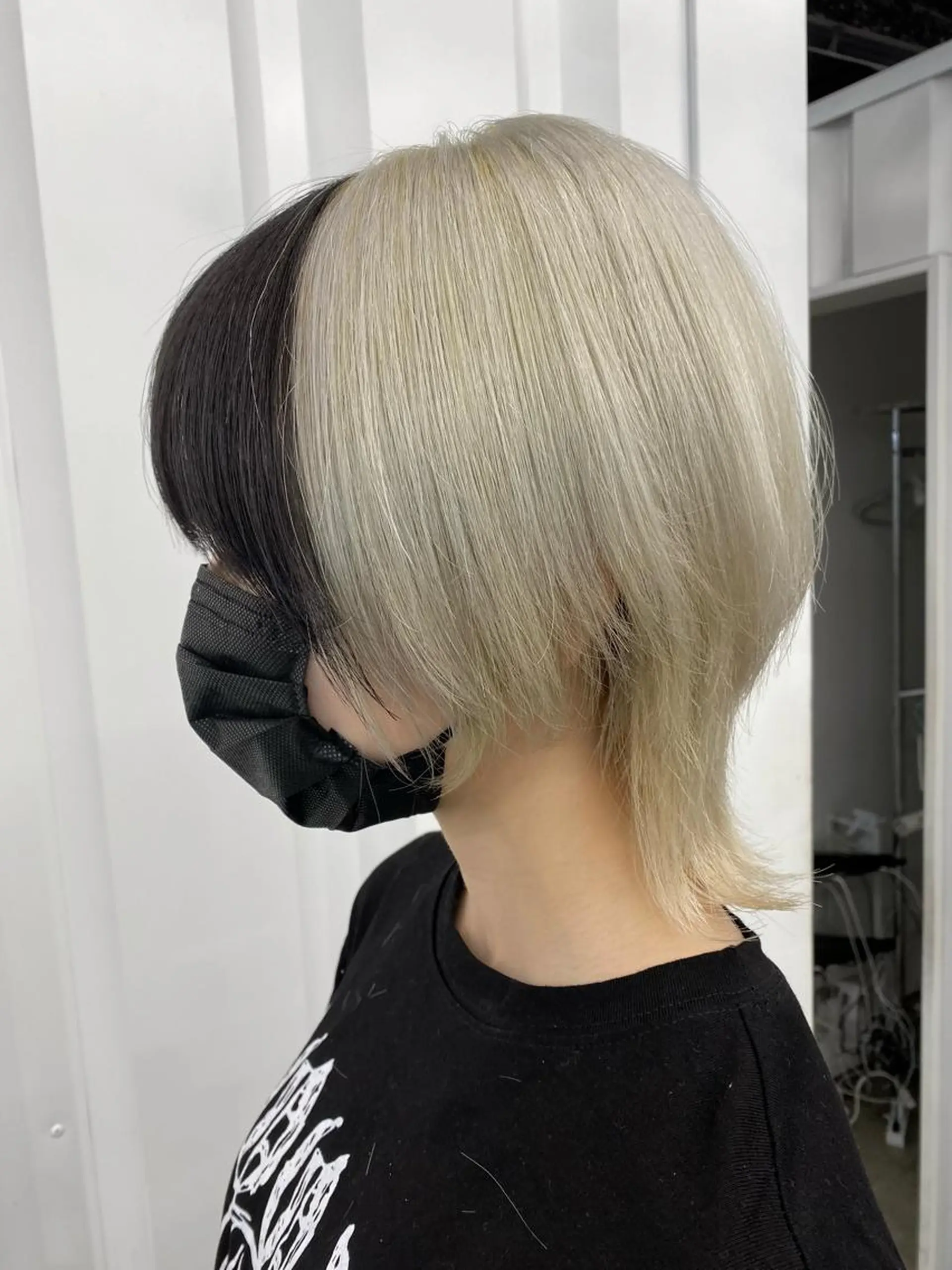 ショート カラー ツートーンカラー ウルフカット カット ヘアカラー ［似合わせヘア］ ✂︎OGURO✂︎のヘアスタイル