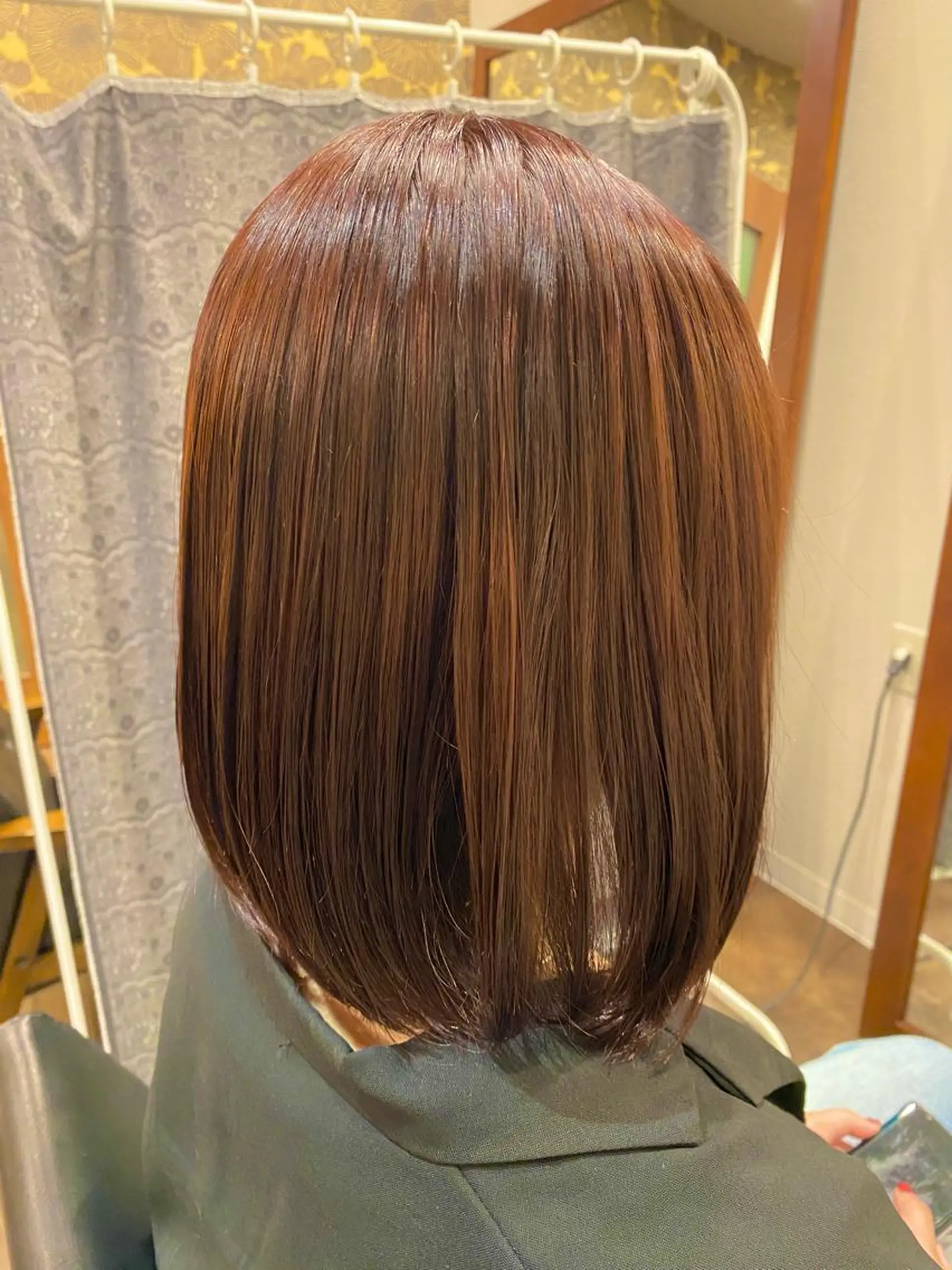 ミディアム カラー Design Color🐰アユミのヘアスタイル