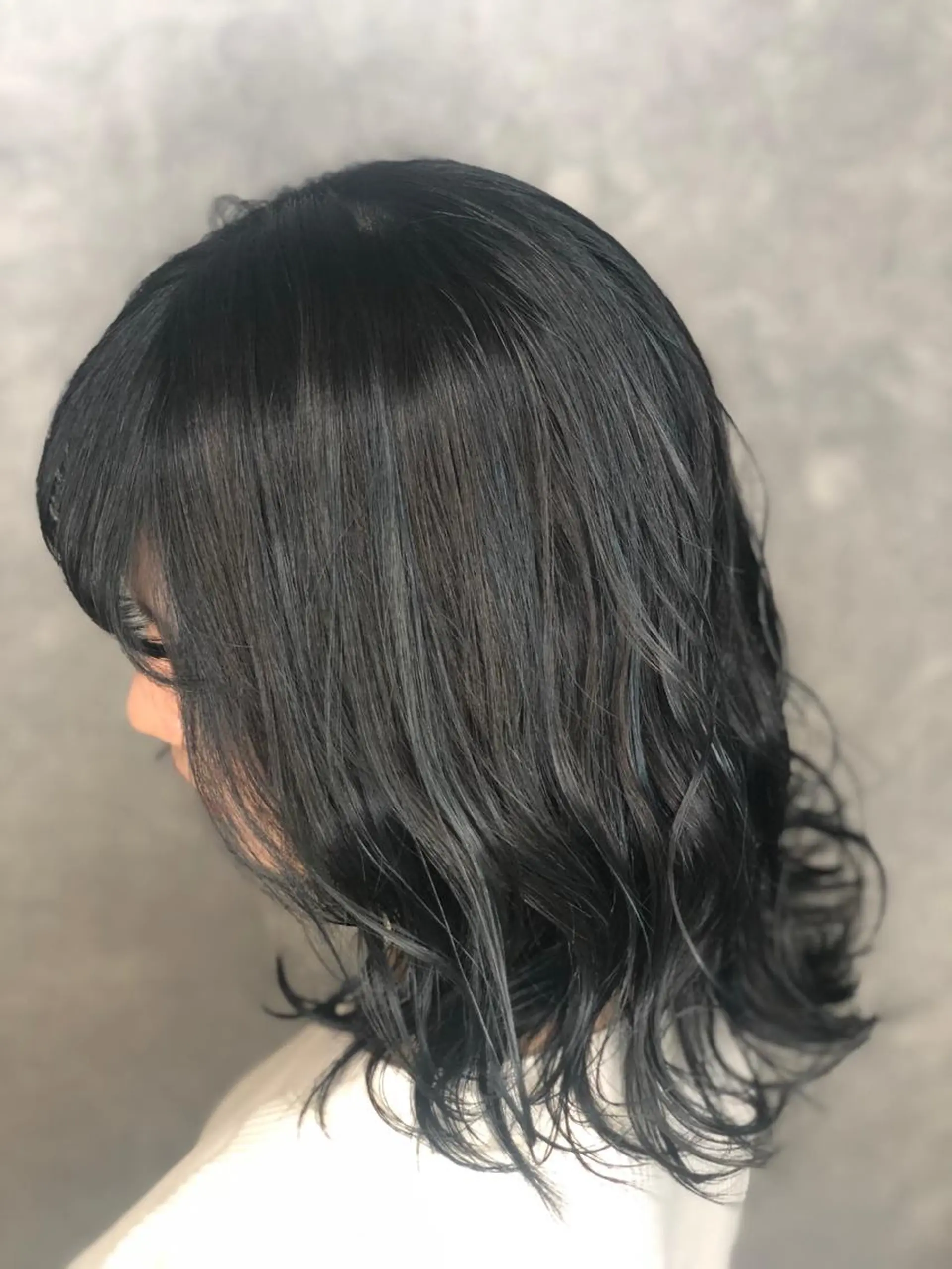 ミディアム カラー ヘアアレンジ グレージュ ハイライトカラー ネイビーカラー ハイライト ヘアカラー トリートメント 渡辺　亮/ ハイライト/髪質改善のヘアスタイル