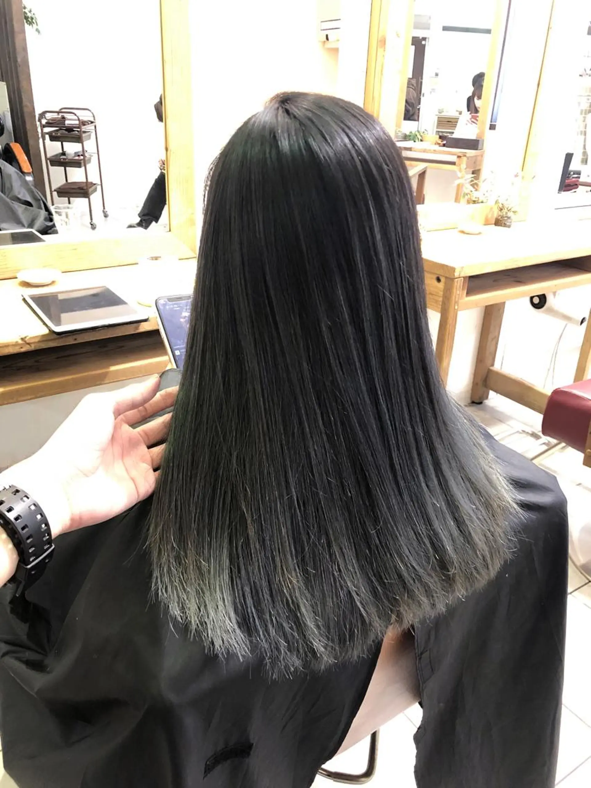 カラー ショートヘア✨ 高橋大河のヘアスタイル