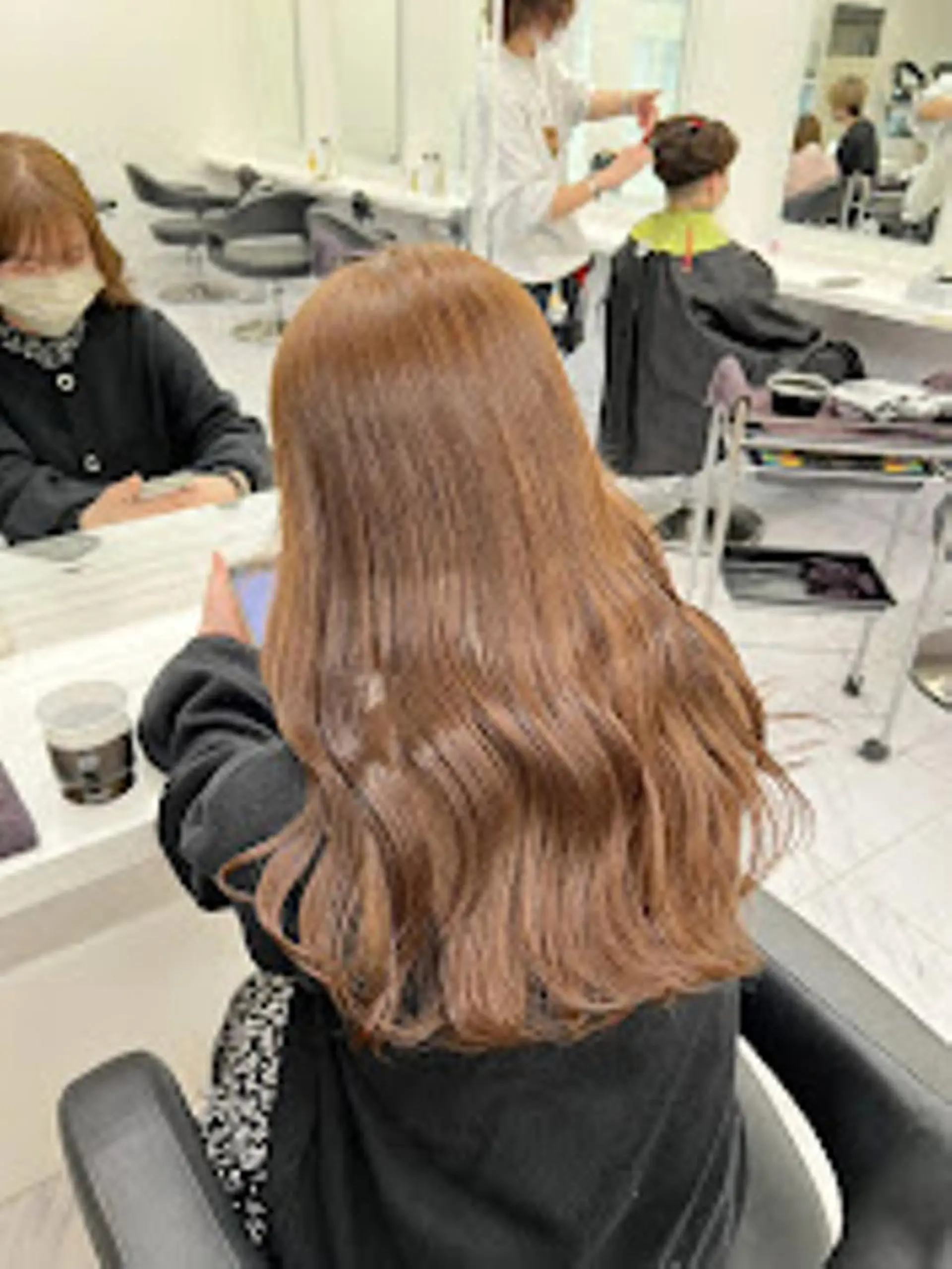 カラー 【公式】横浜 THREE🤎🕯️のヘアスタイル