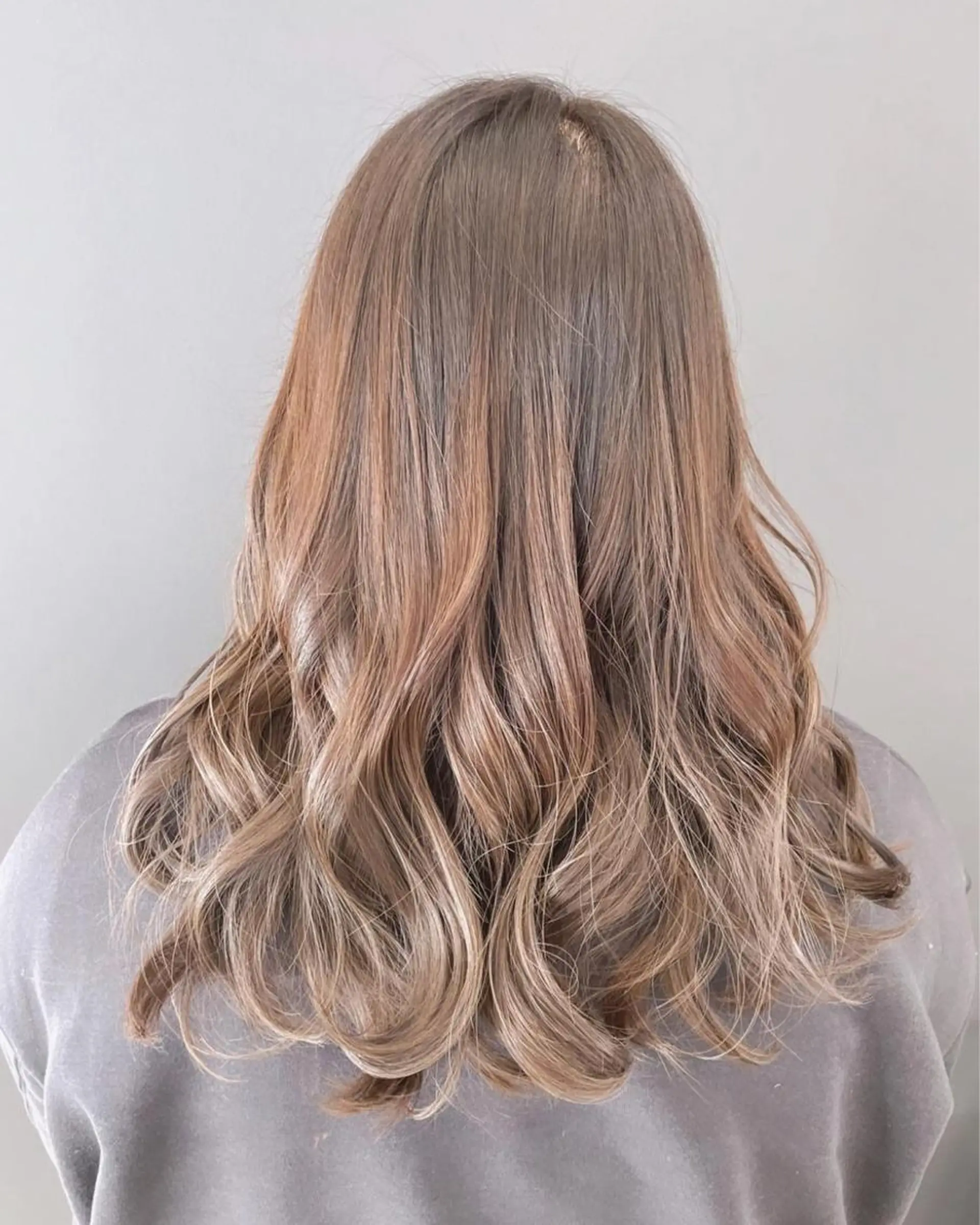 ロング カラー ヘアアレンジ ヘアカラー like みやびのヘアスタイル