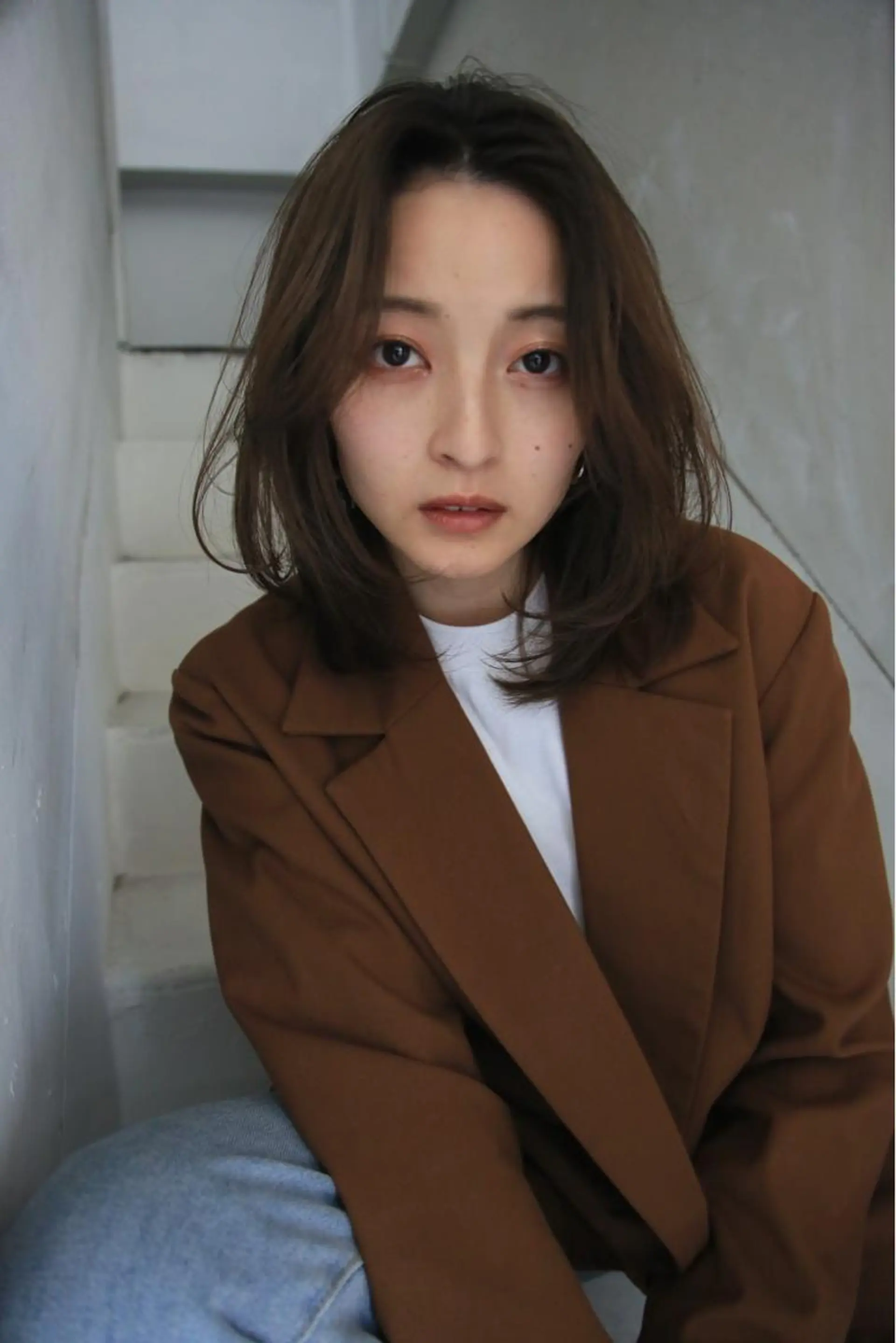 ミディアム カラー 顔まわりレイヤー 顔周りカット レイヤーカット ナガミネアリサ/ 学芸大学/海外ヘアのヘアスタイル