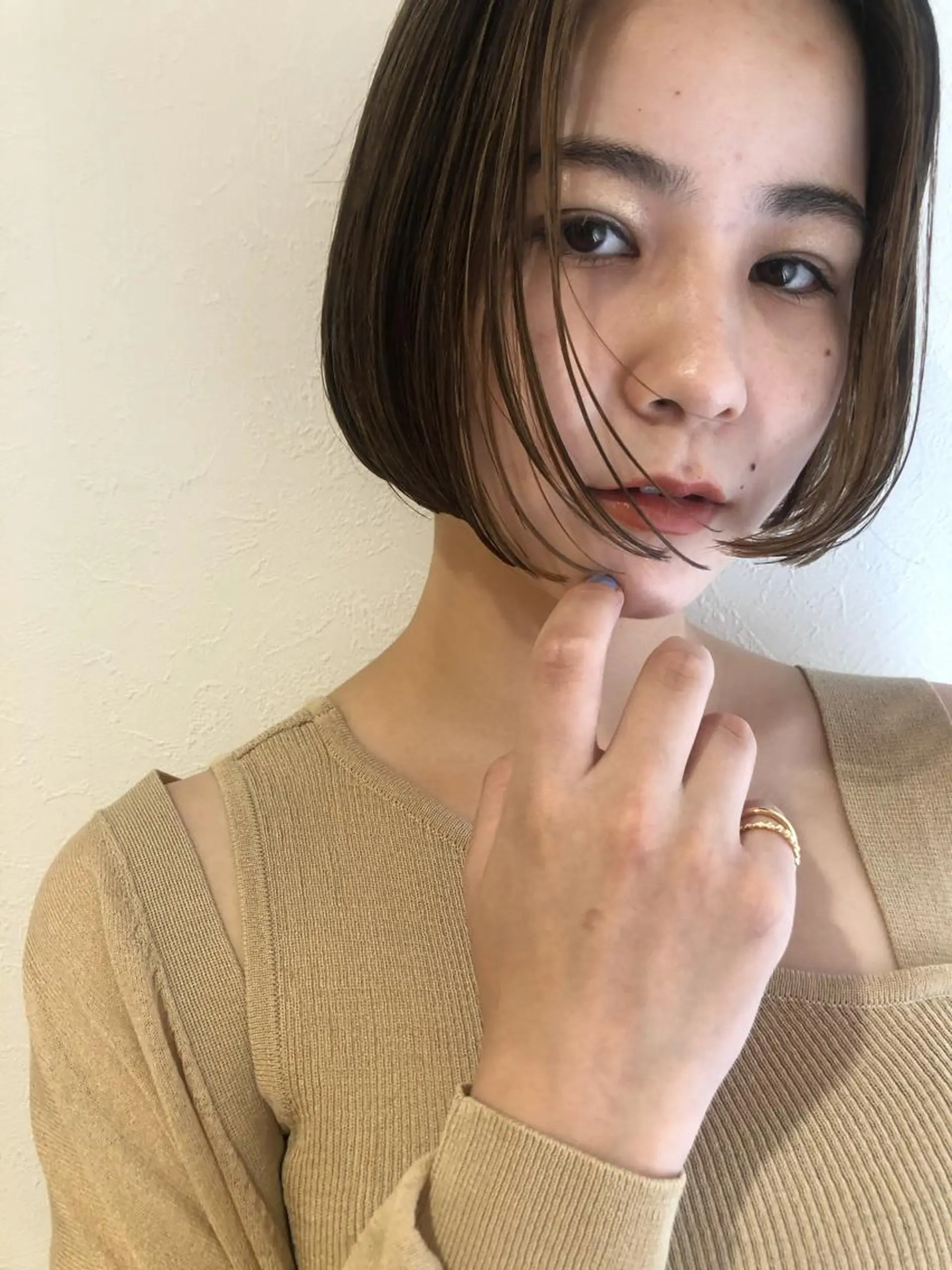 ショート カラー 🩰オリーブ/ ベージュ松本咲花🩰のヘアスタイル